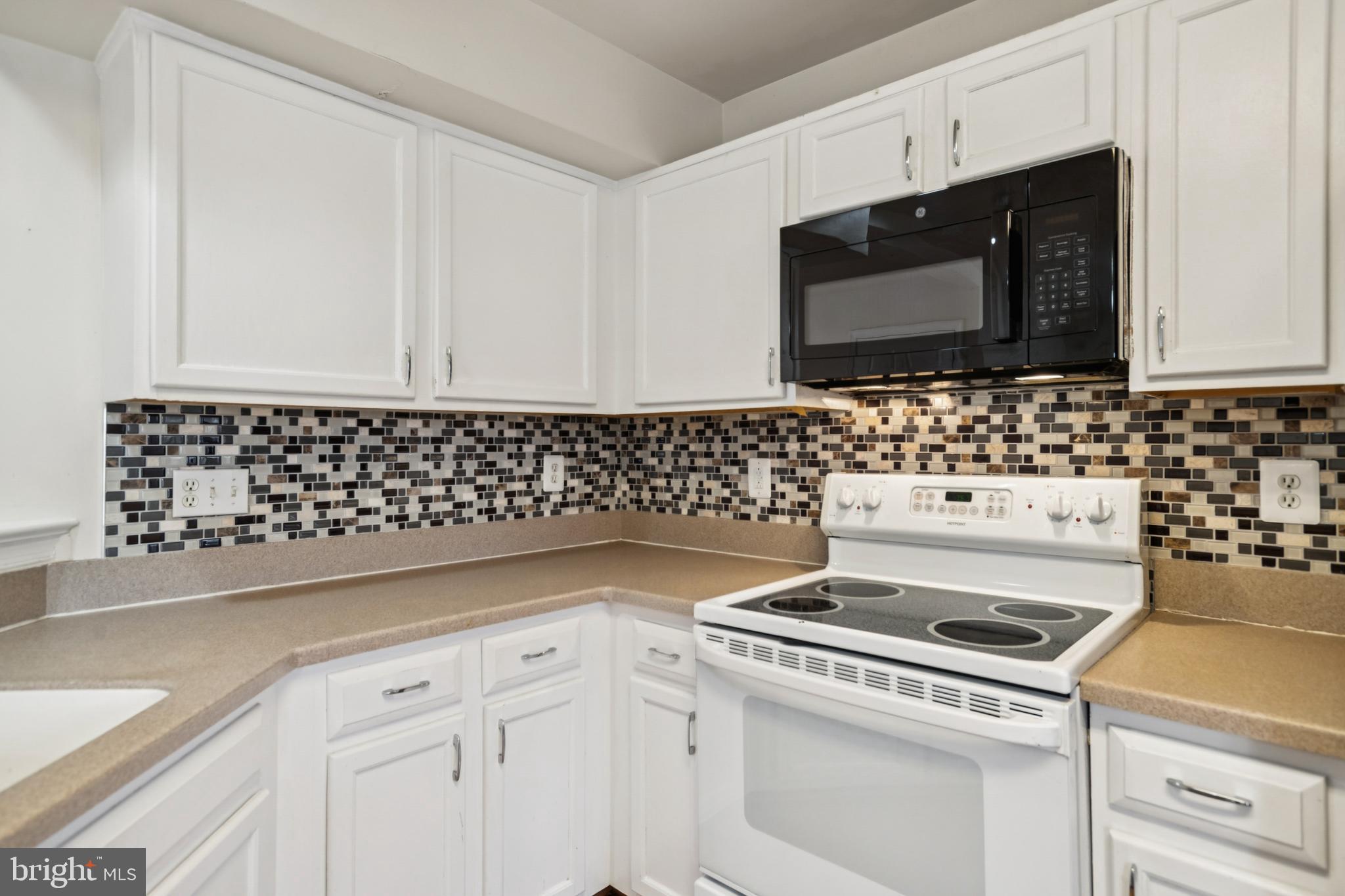 14324 SPRINGFIELD COURT