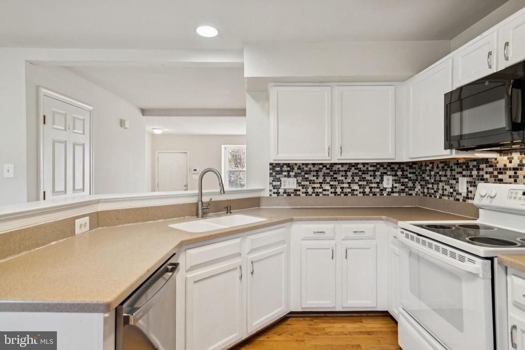 14324 SPRINGFIELD COURT
