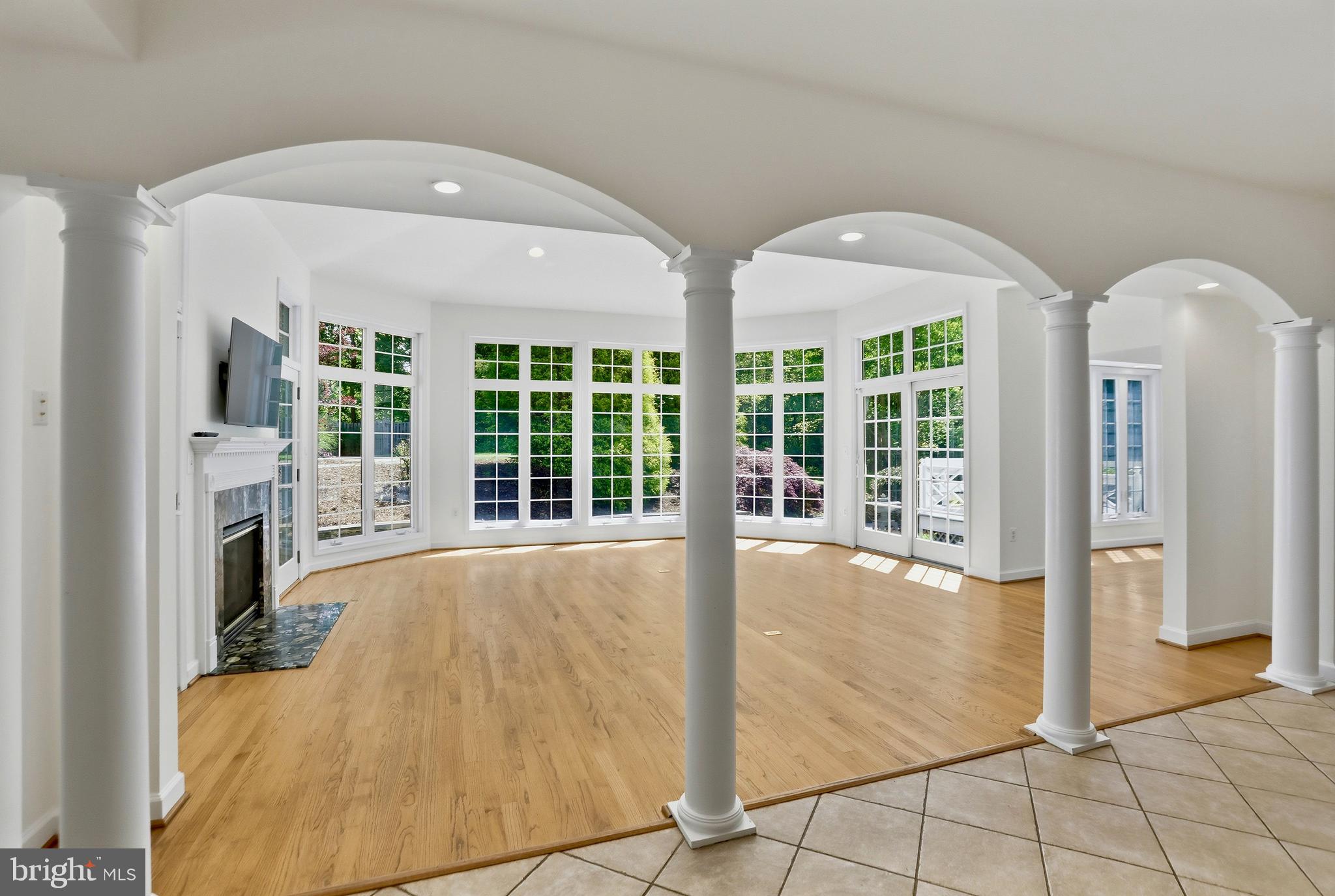 7008 TRAPPERS COURT