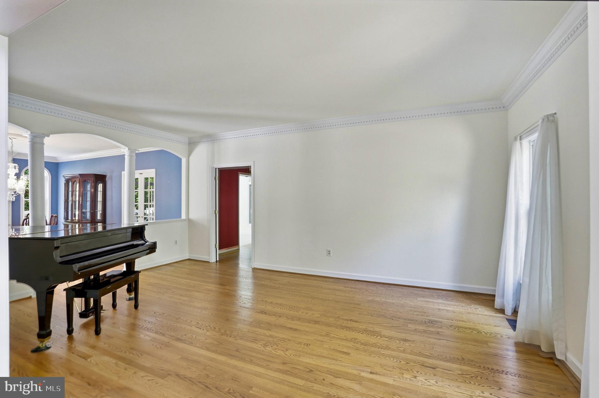 7008 TRAPPERS COURT