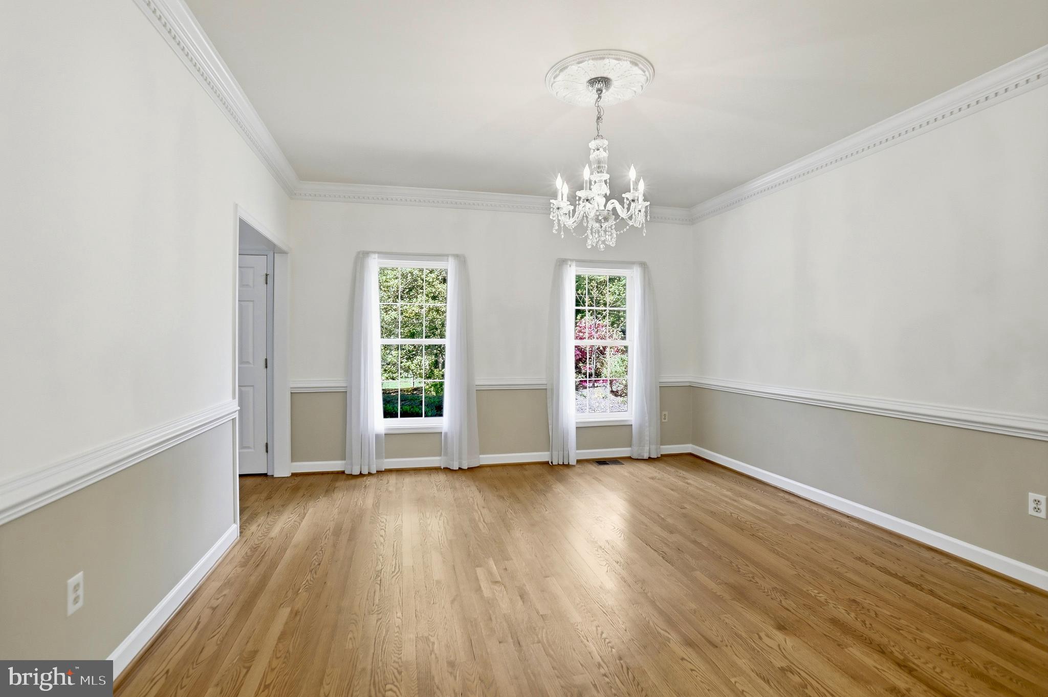7008 TRAPPERS COURT