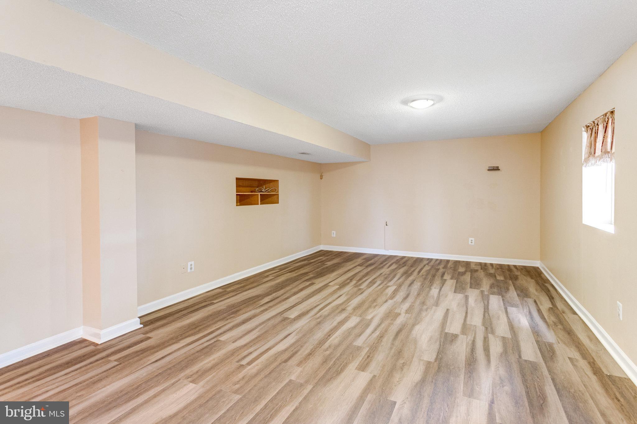 15385 BEVANWOOD DRIVE