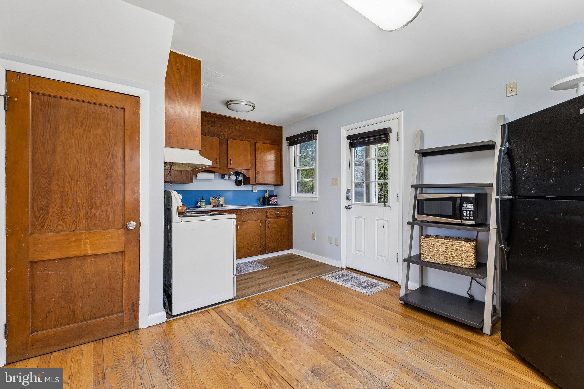 13605 FLEETWOOD DRIVE