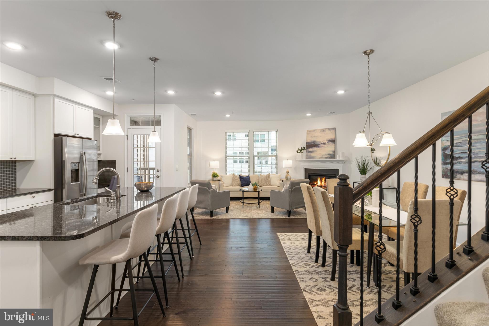 7816 CULLODEN CREST LANE