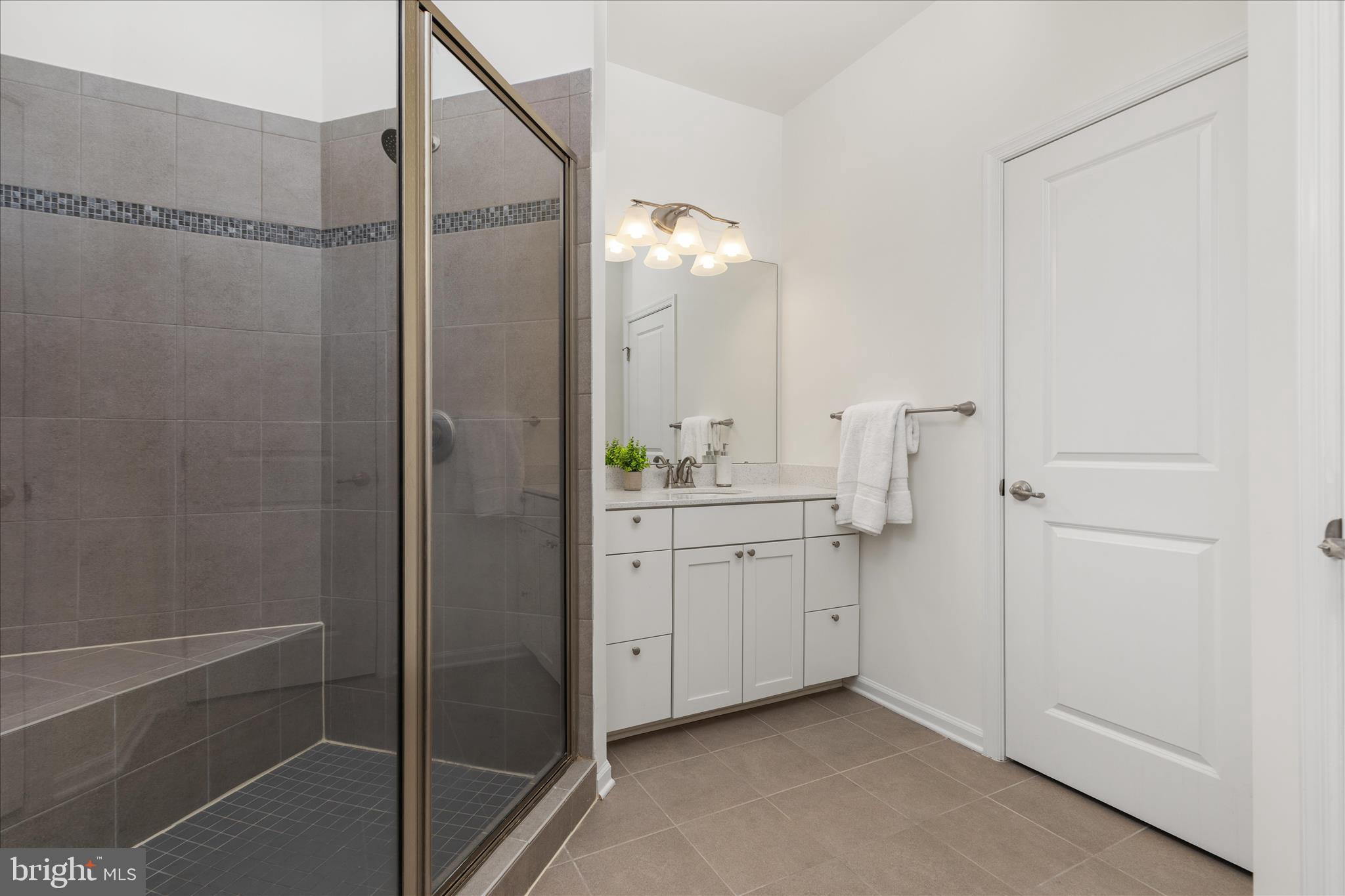 7816 CULLODEN CREST LANE