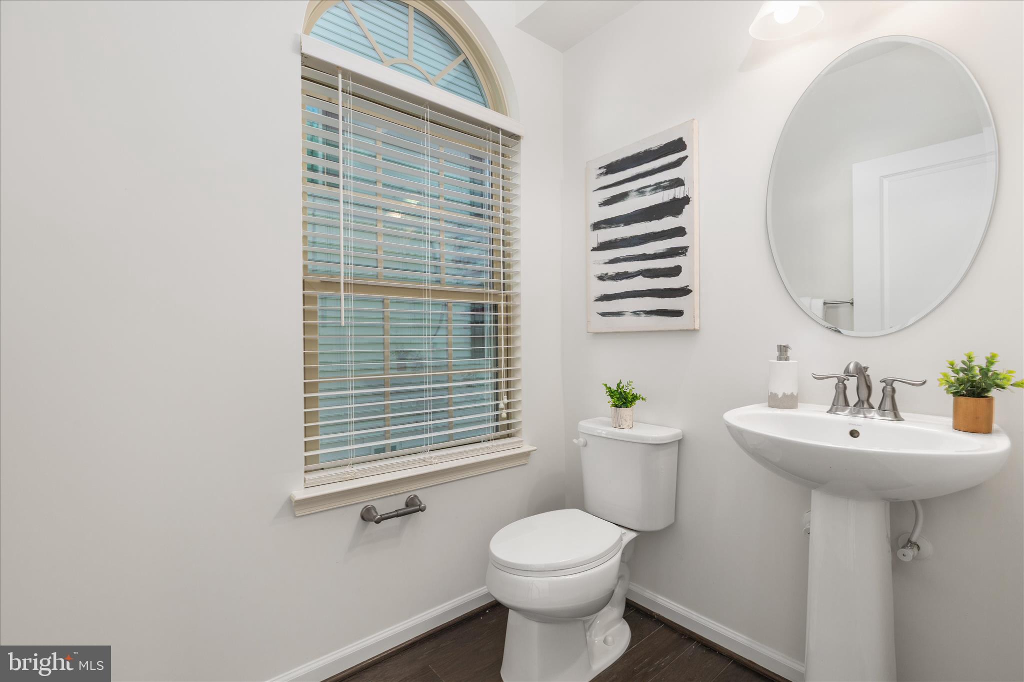 7816 CULLODEN CREST LANE