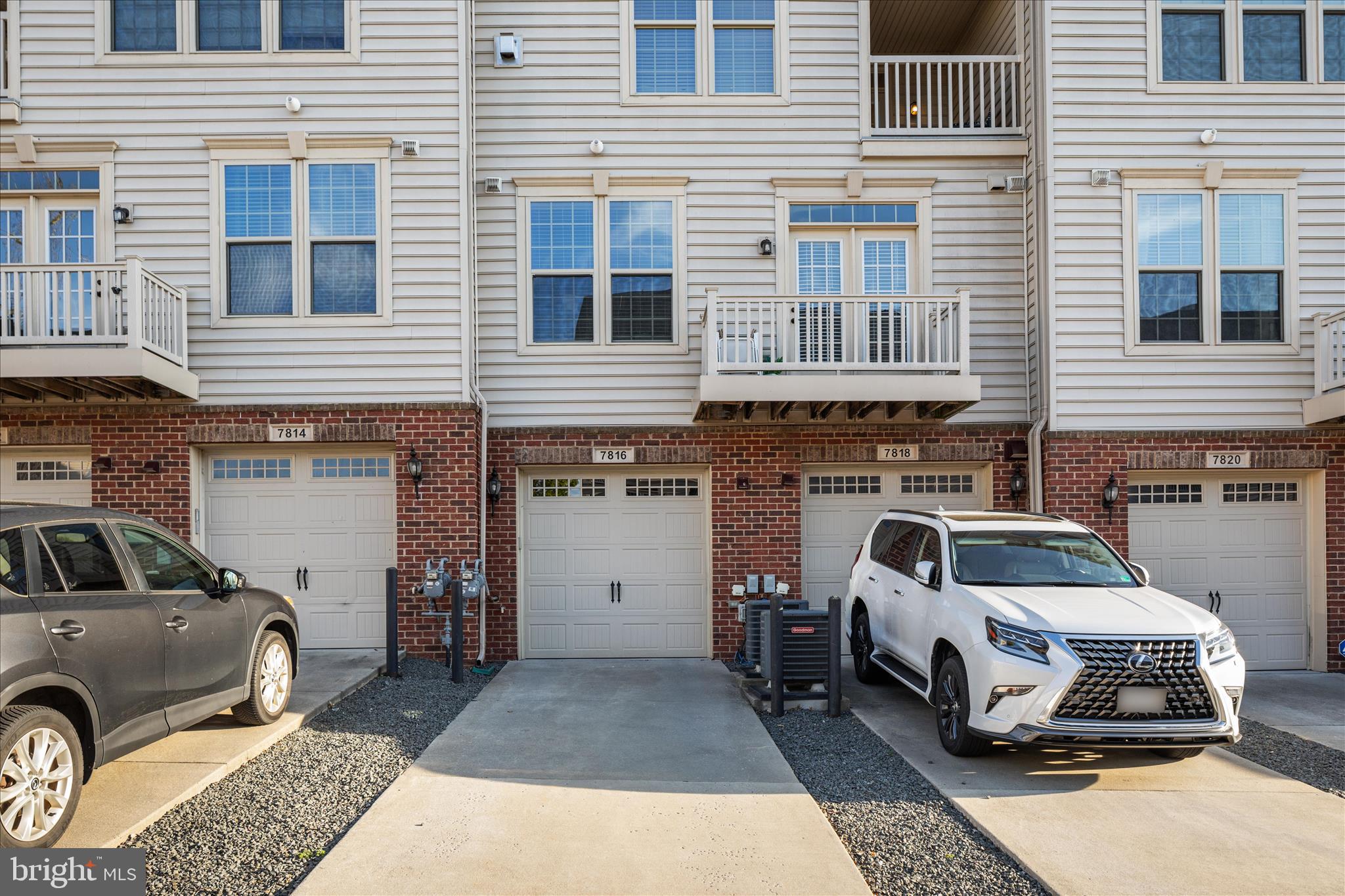 7816 CULLODEN CREST LANE