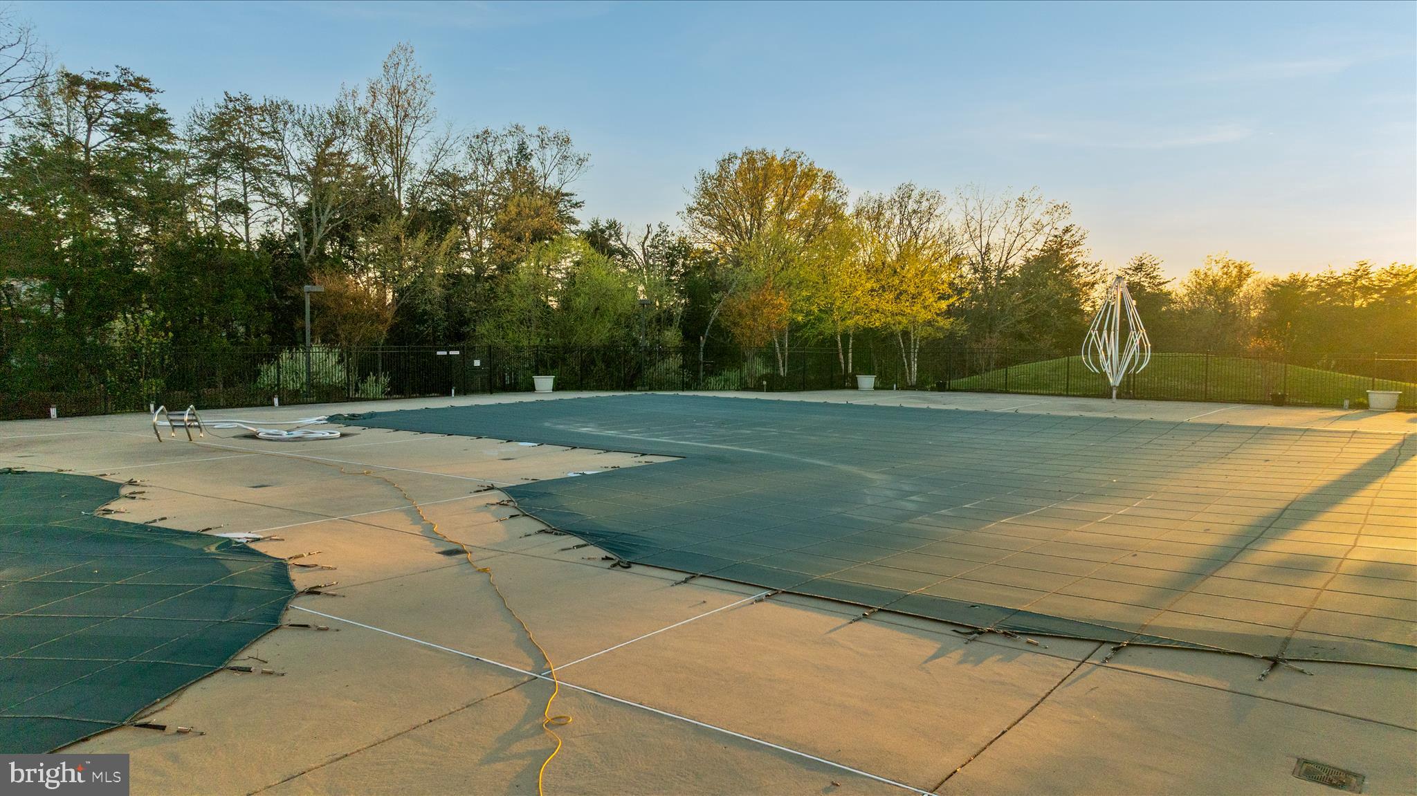 7816 CULLODEN CREST LANE