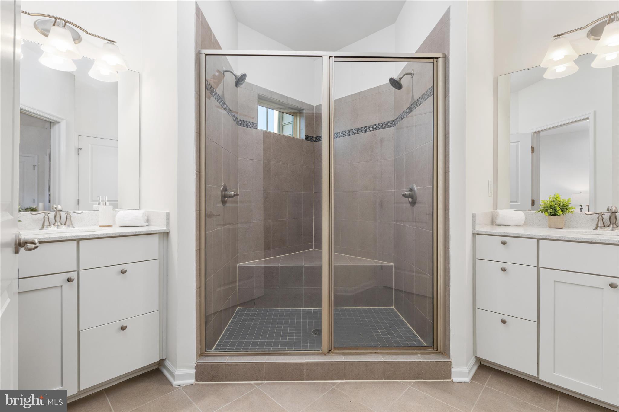 7816 CULLODEN CREST LANE