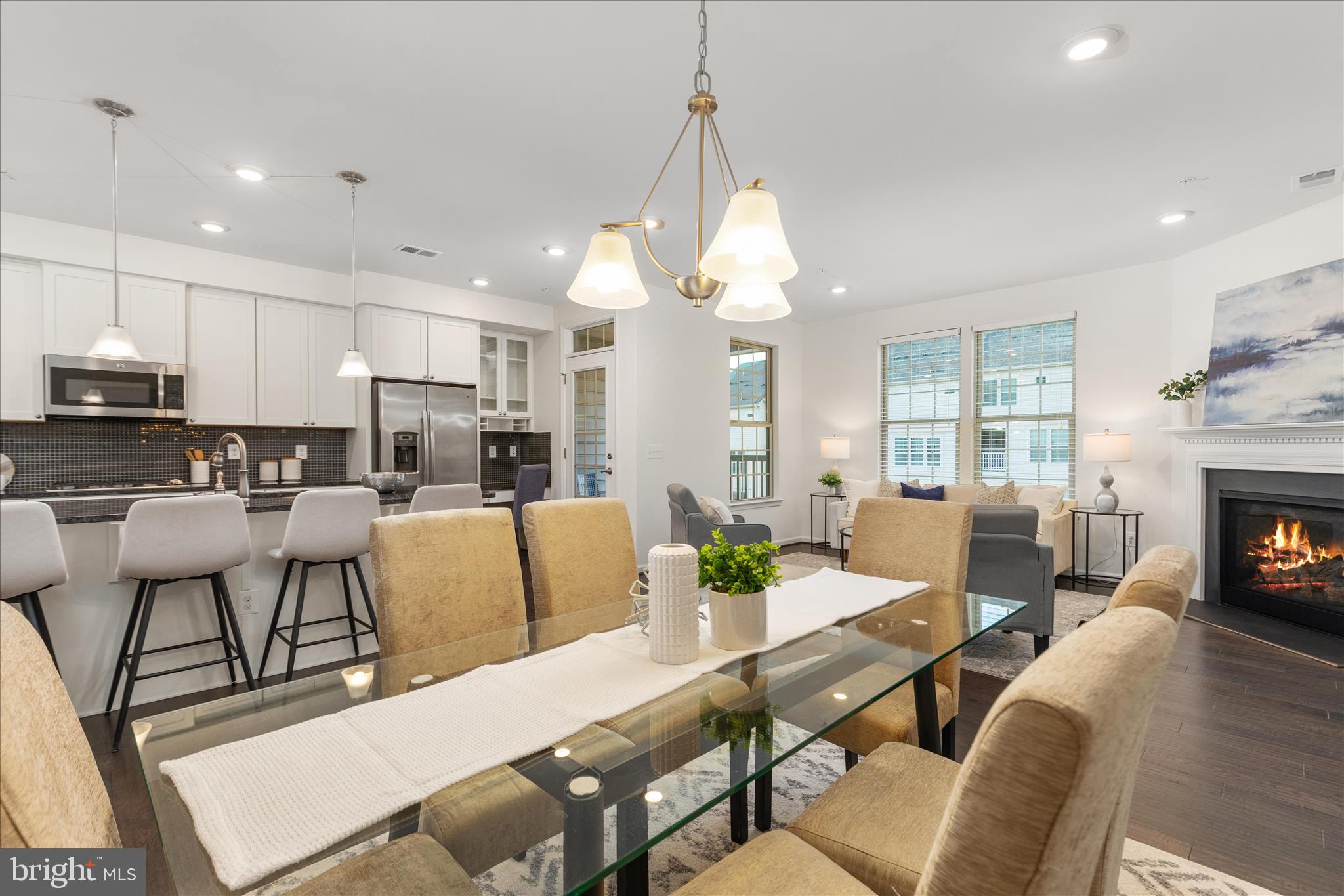 7816 CULLODEN CREST LANE