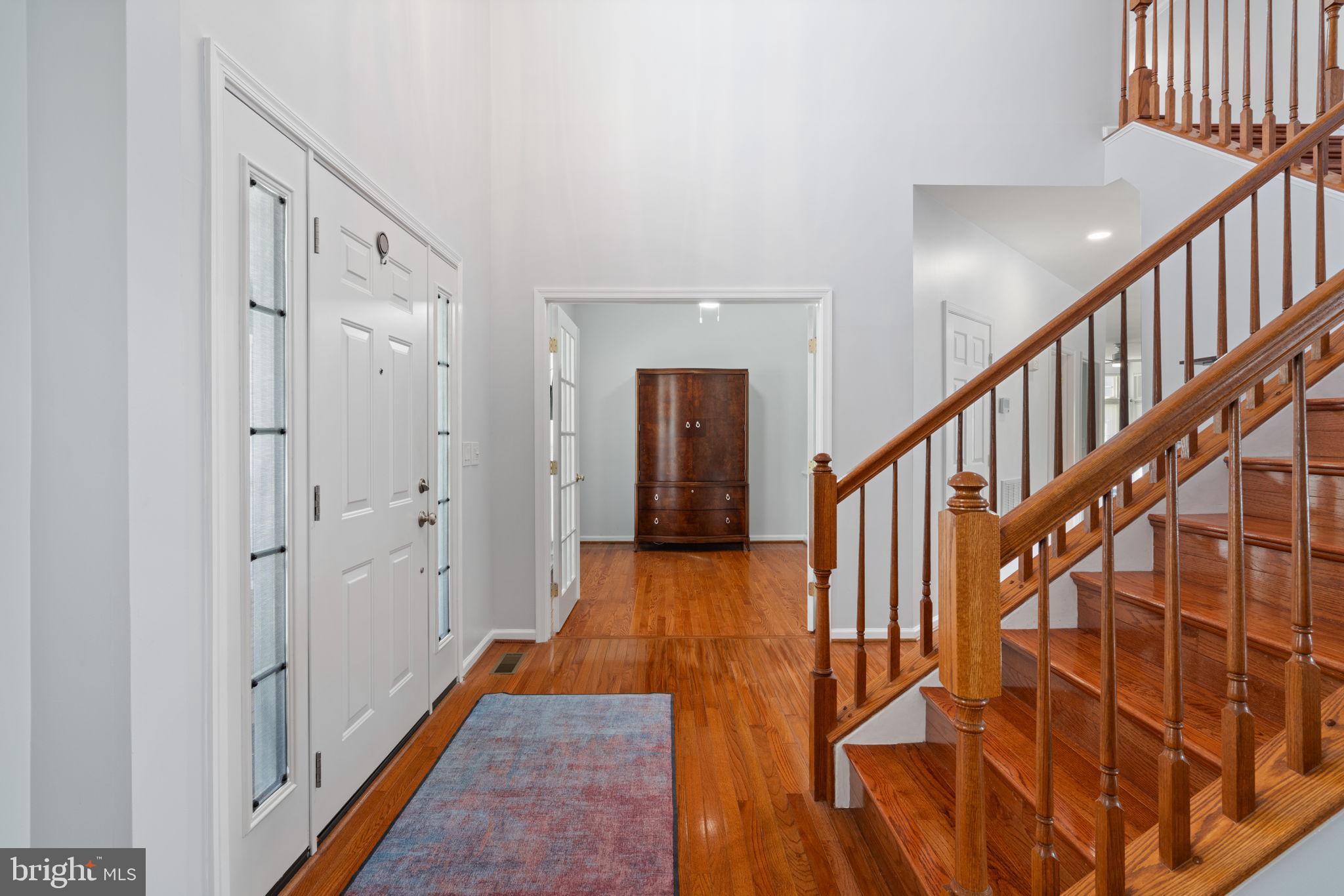 6472 COLONIAL VILLAGE LOOP