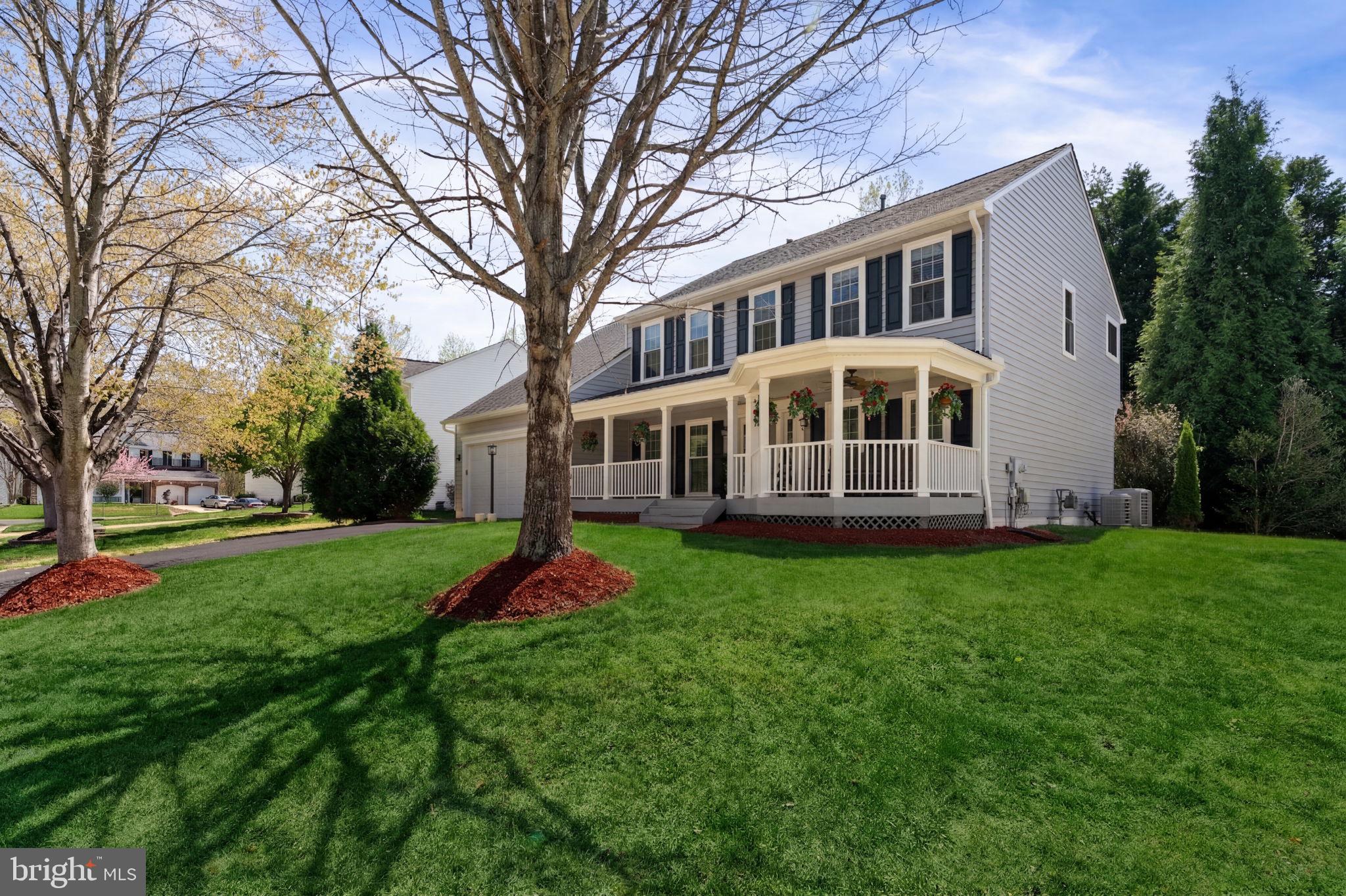 6472 COLONIAL VILLAGE LOOP