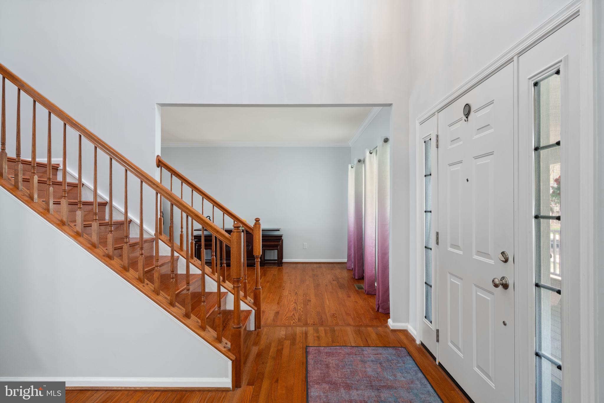 6472 COLONIAL VILLAGE LOOP