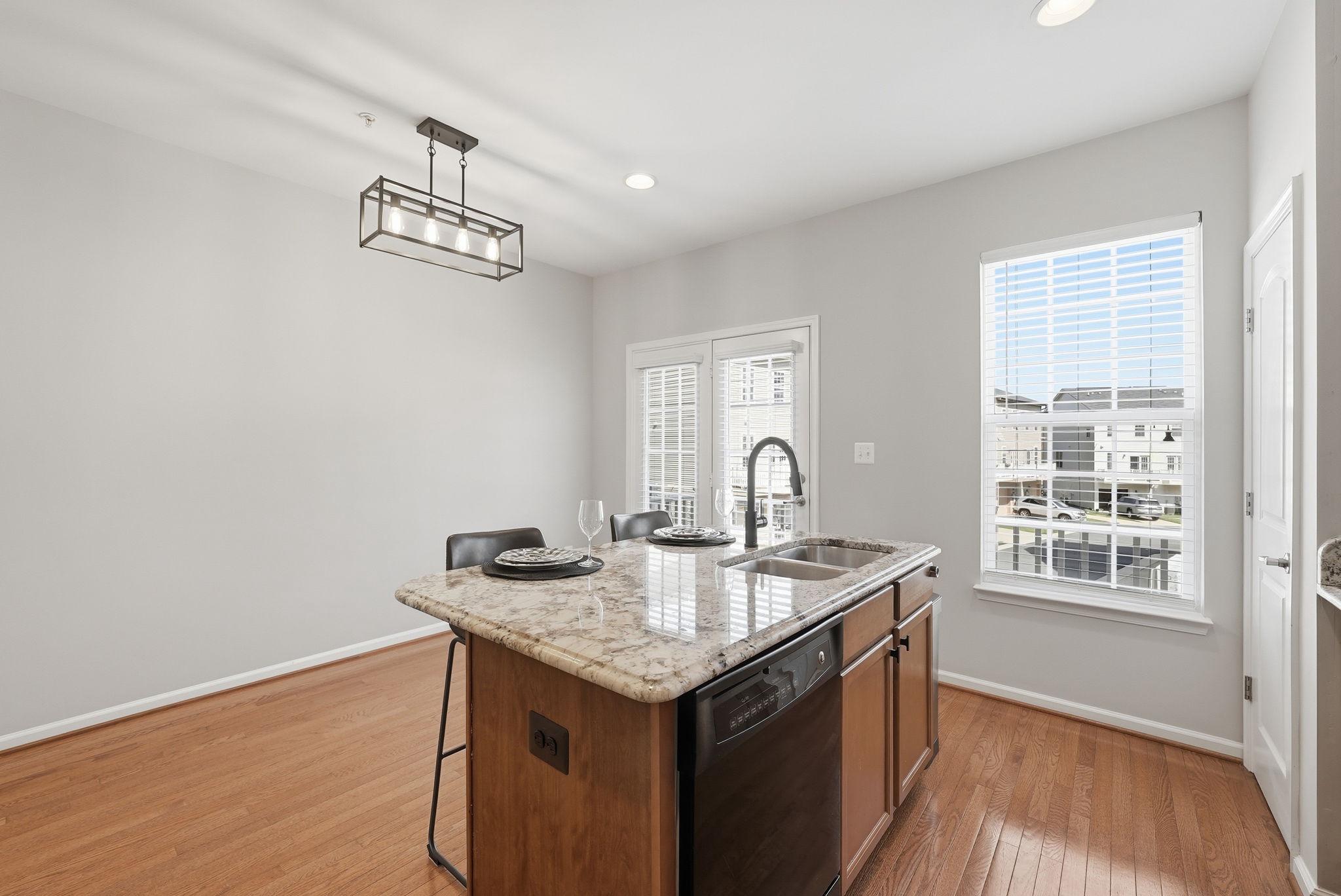 15415 ROSEMONT MANOR DRIVE