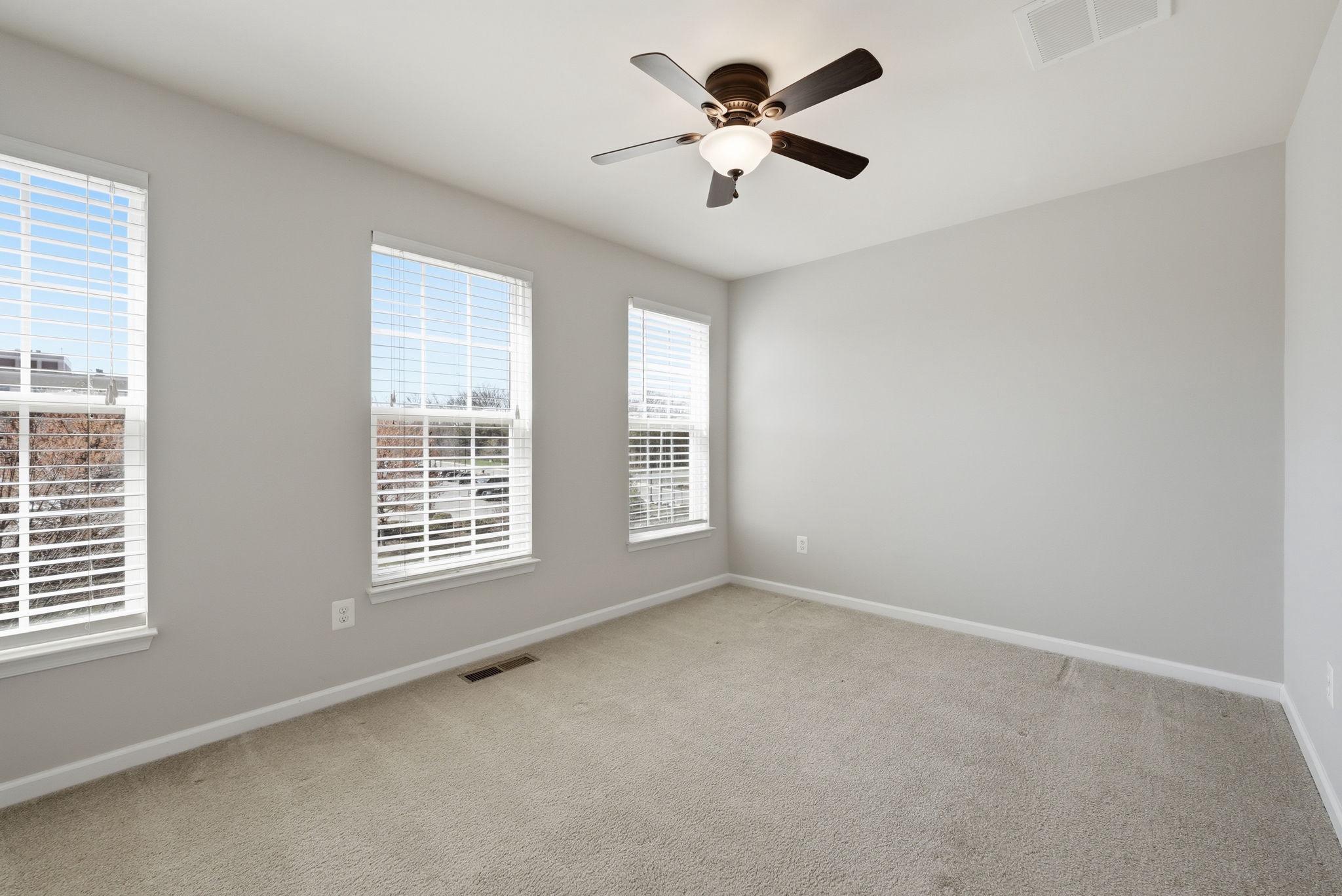 15415 ROSEMONT MANOR DRIVE