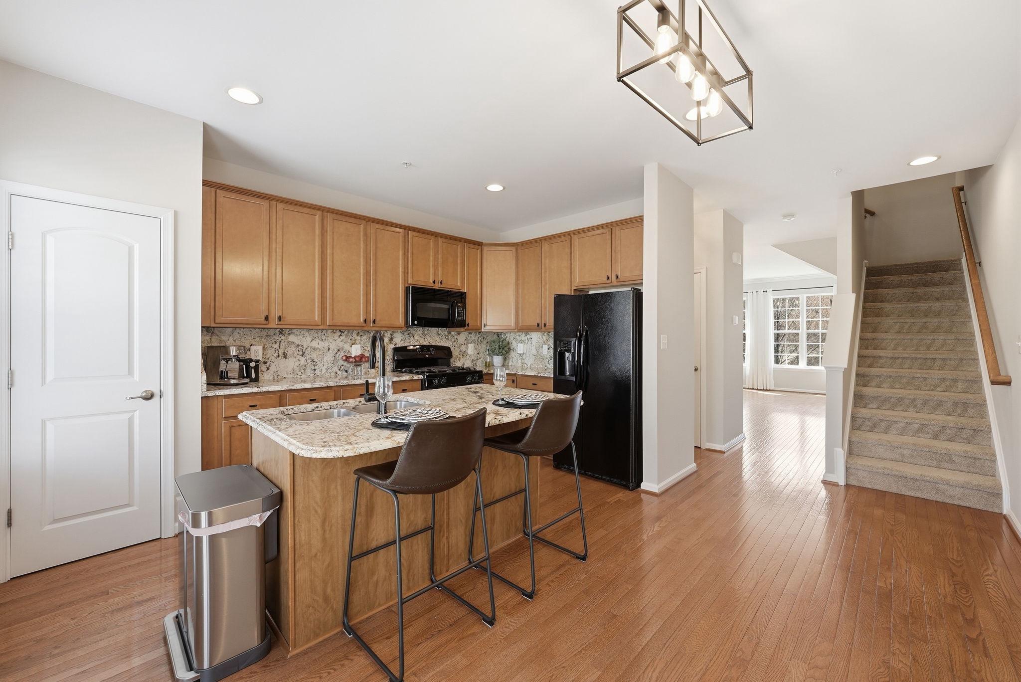 15415 ROSEMONT MANOR DRIVE
