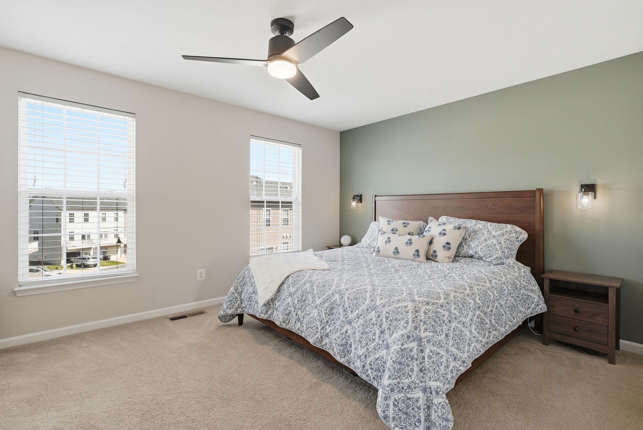 15415 ROSEMONT MANOR DRIVE