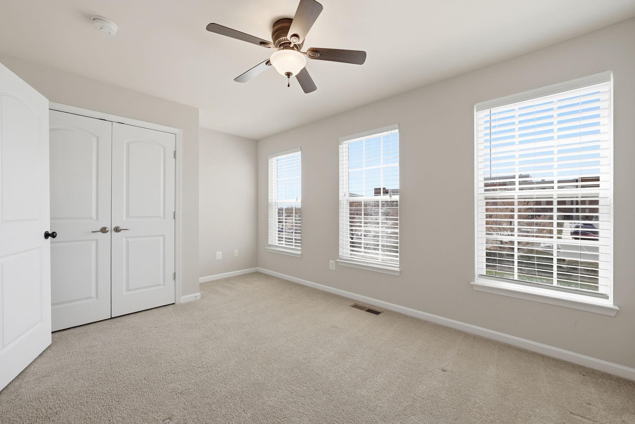 15415 ROSEMONT MANOR DRIVE