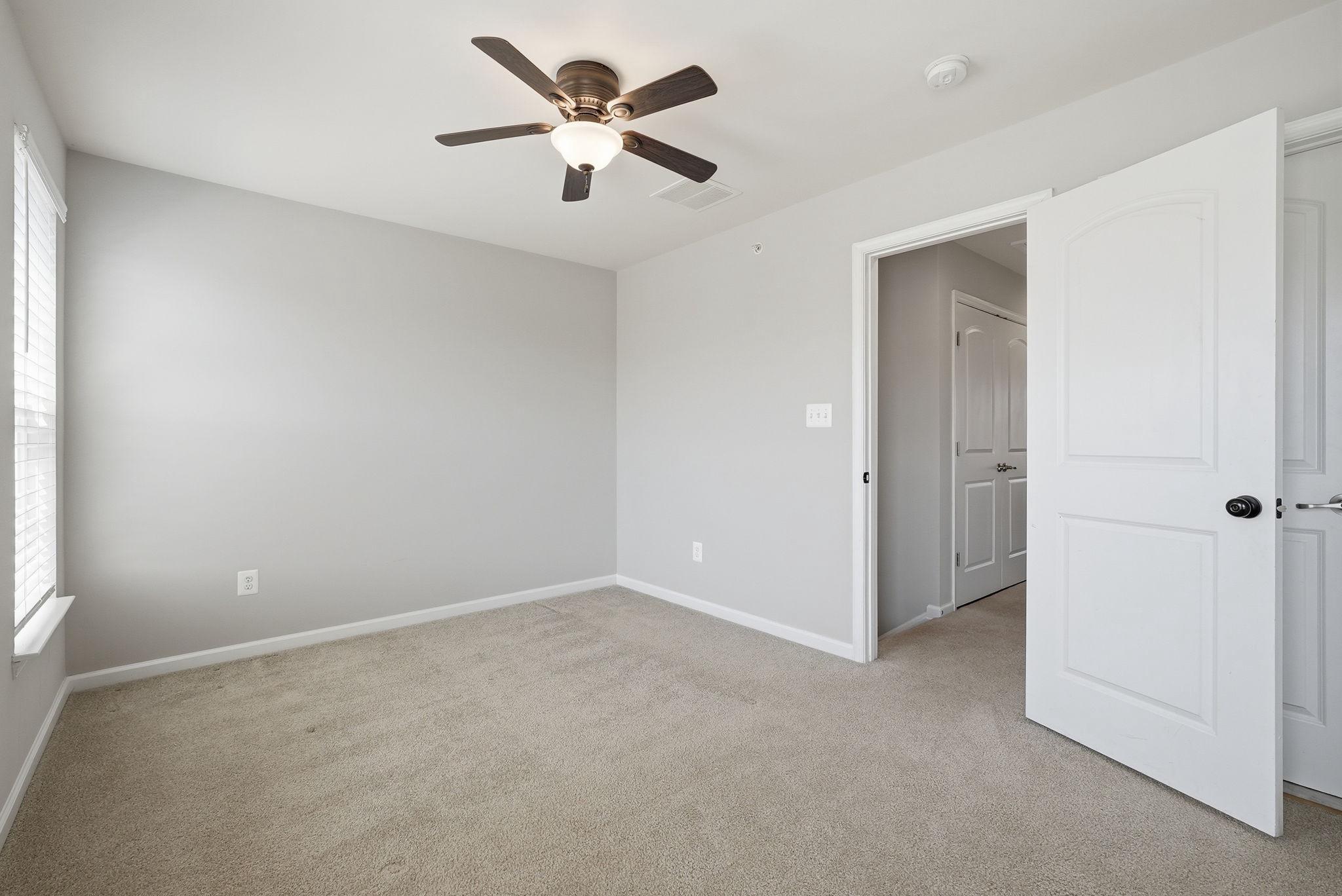 15415 ROSEMONT MANOR DRIVE