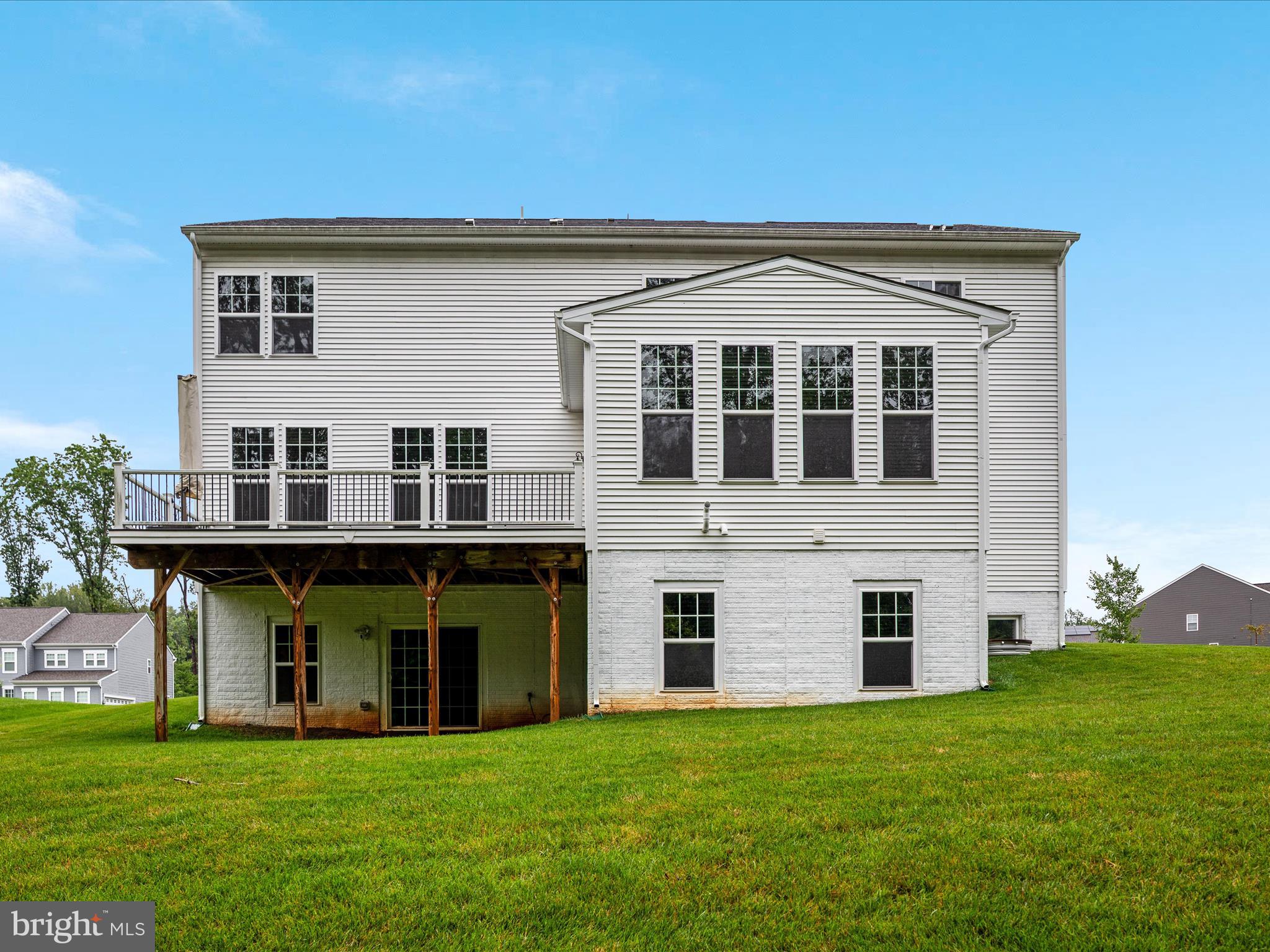 6757 JOHN MALLARD DRIVE