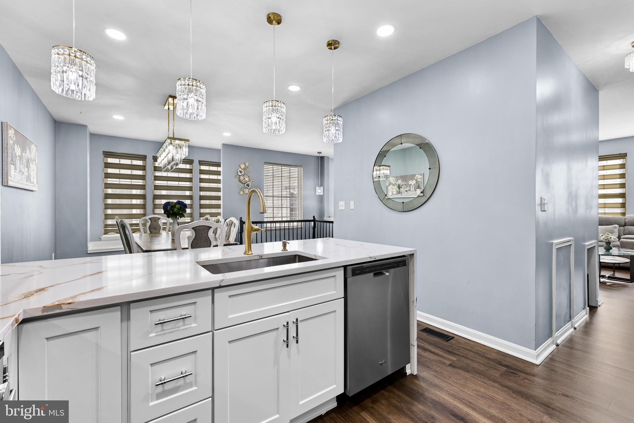 9884 SOUNDING SHORE LANE