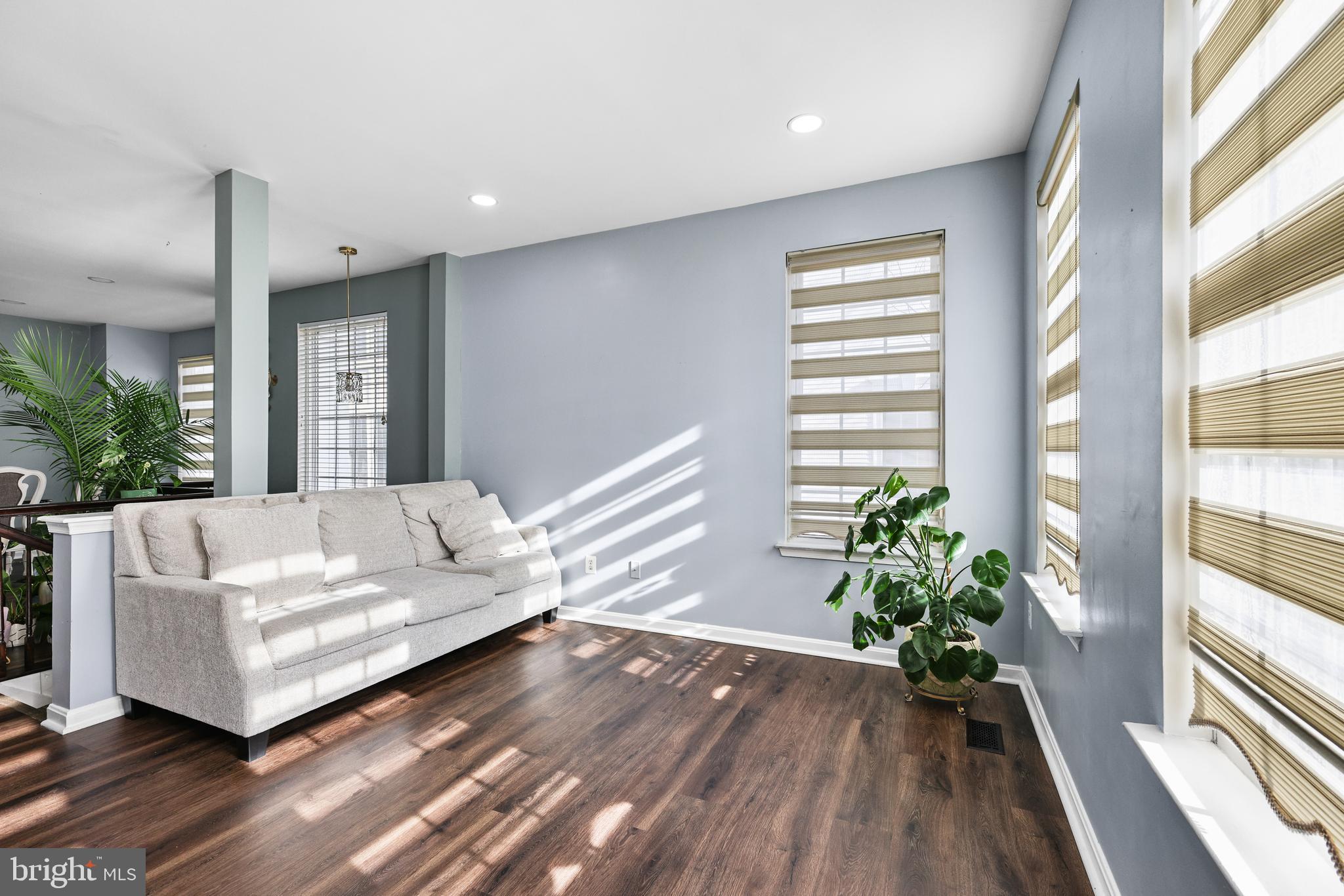 9884 SOUNDING SHORE LANE