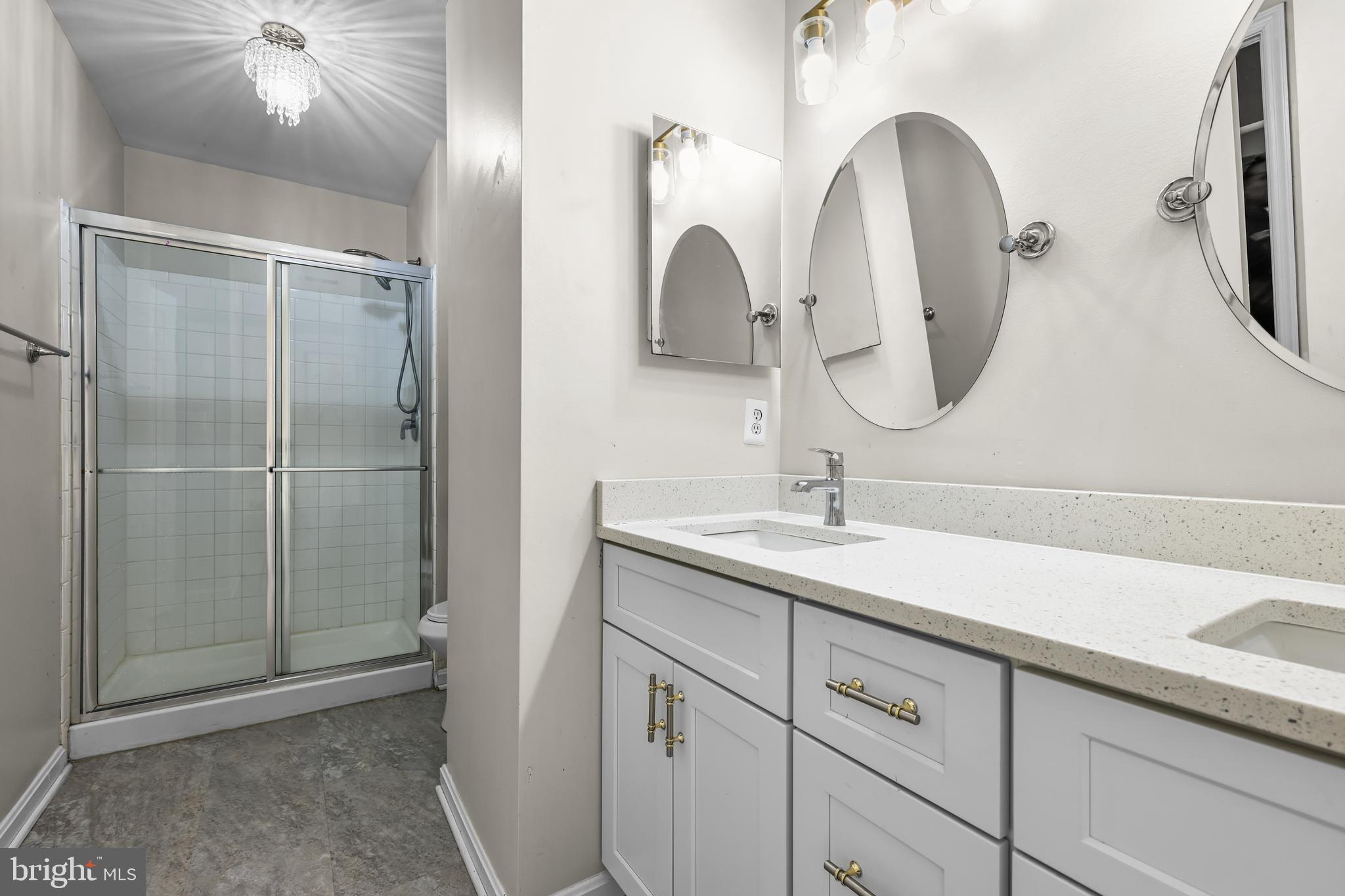 9884 SOUNDING SHORE LANE