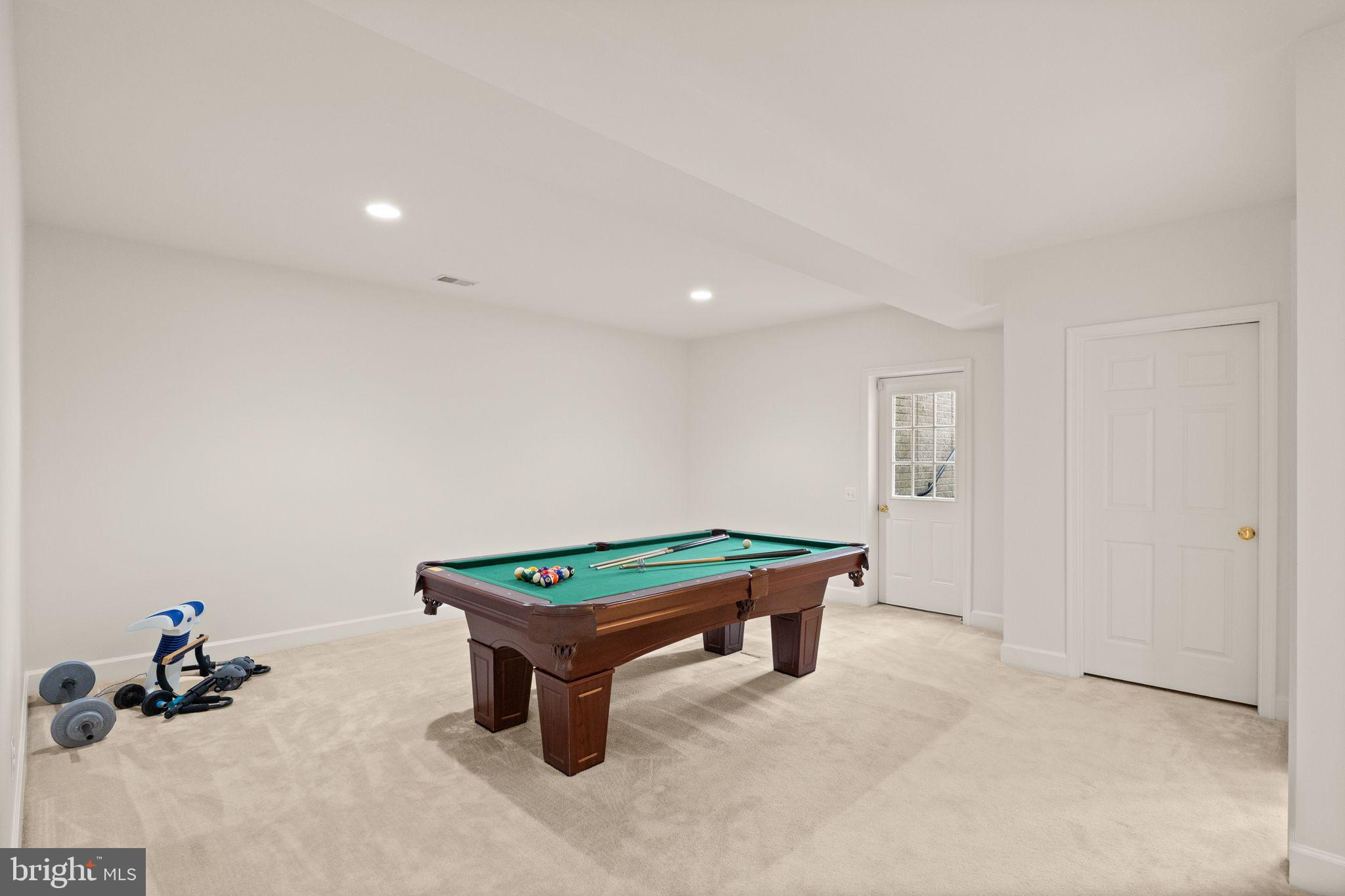 9301 STONEY RUN PLACE