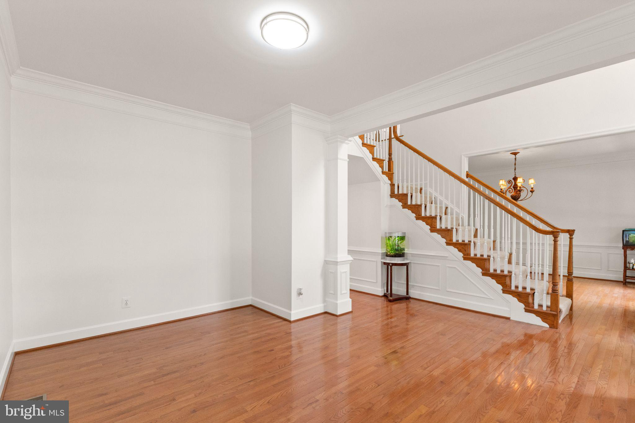 9301 STONEY RUN PLACE