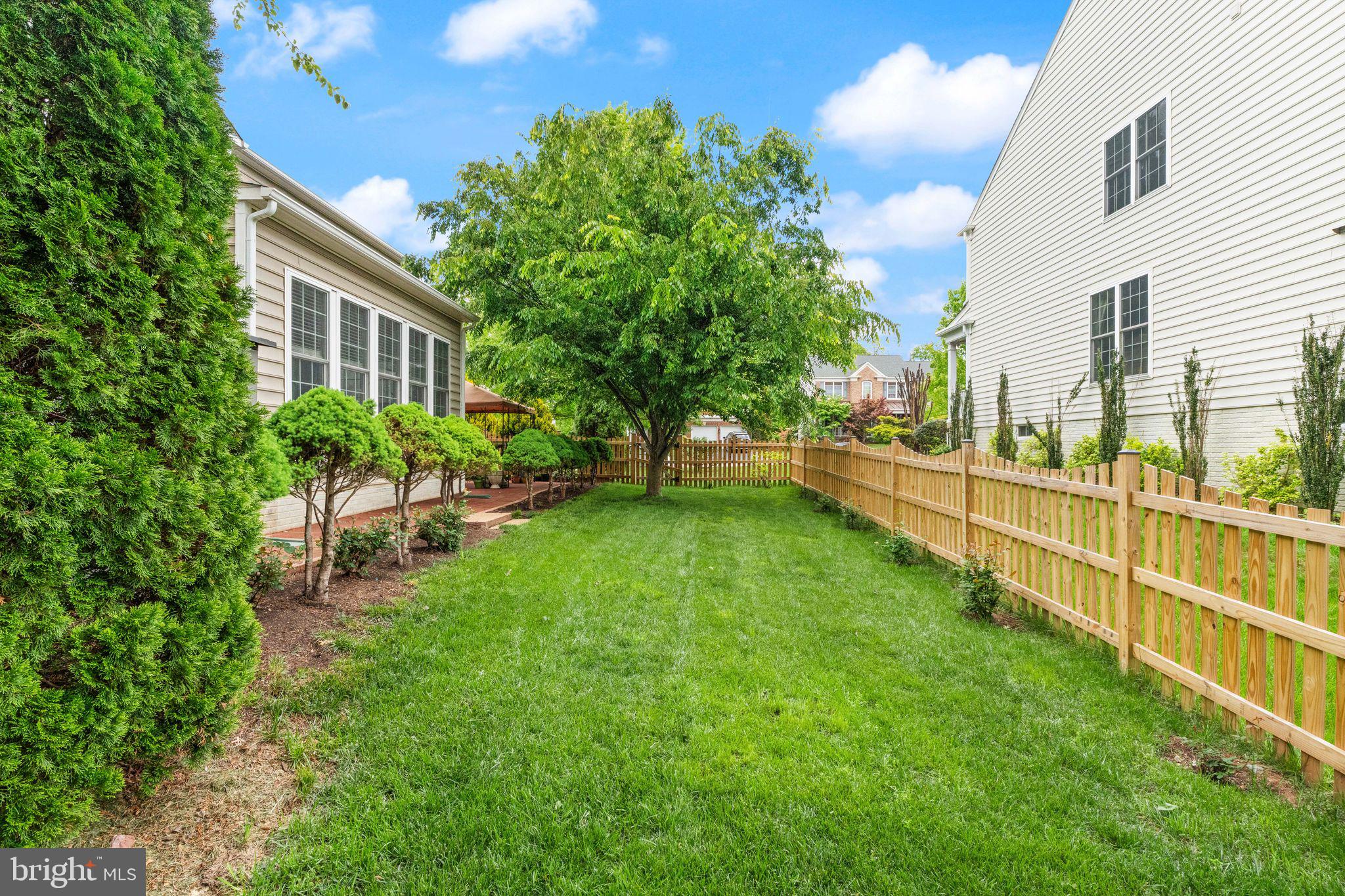 9301 STONEY RUN PLACE
