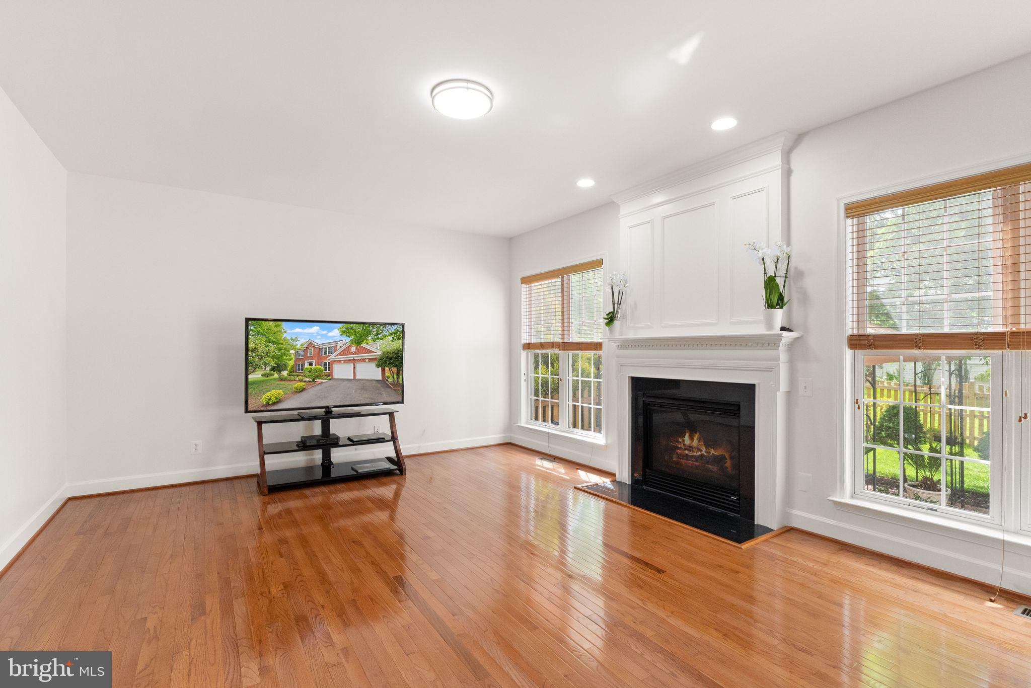 9301 STONEY RUN PLACE
