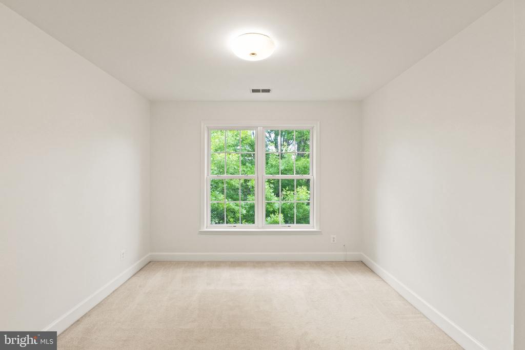 9301 STONEY RUN PLACE