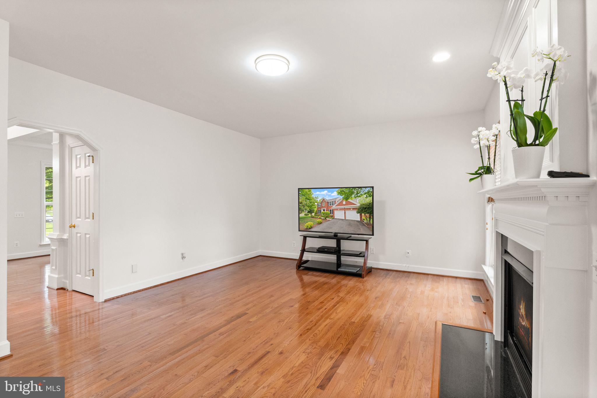 9301 STONEY RUN PLACE