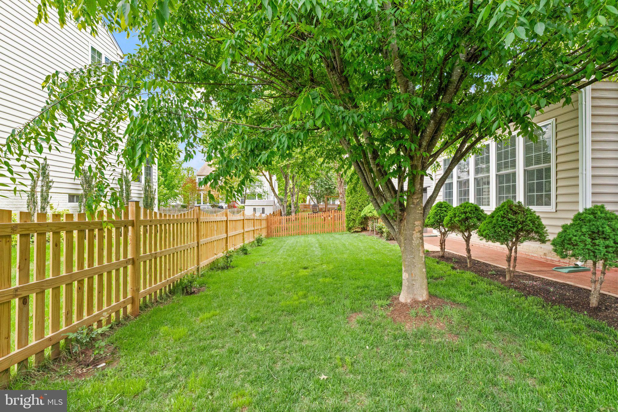 9301 STONEY RUN PLACE