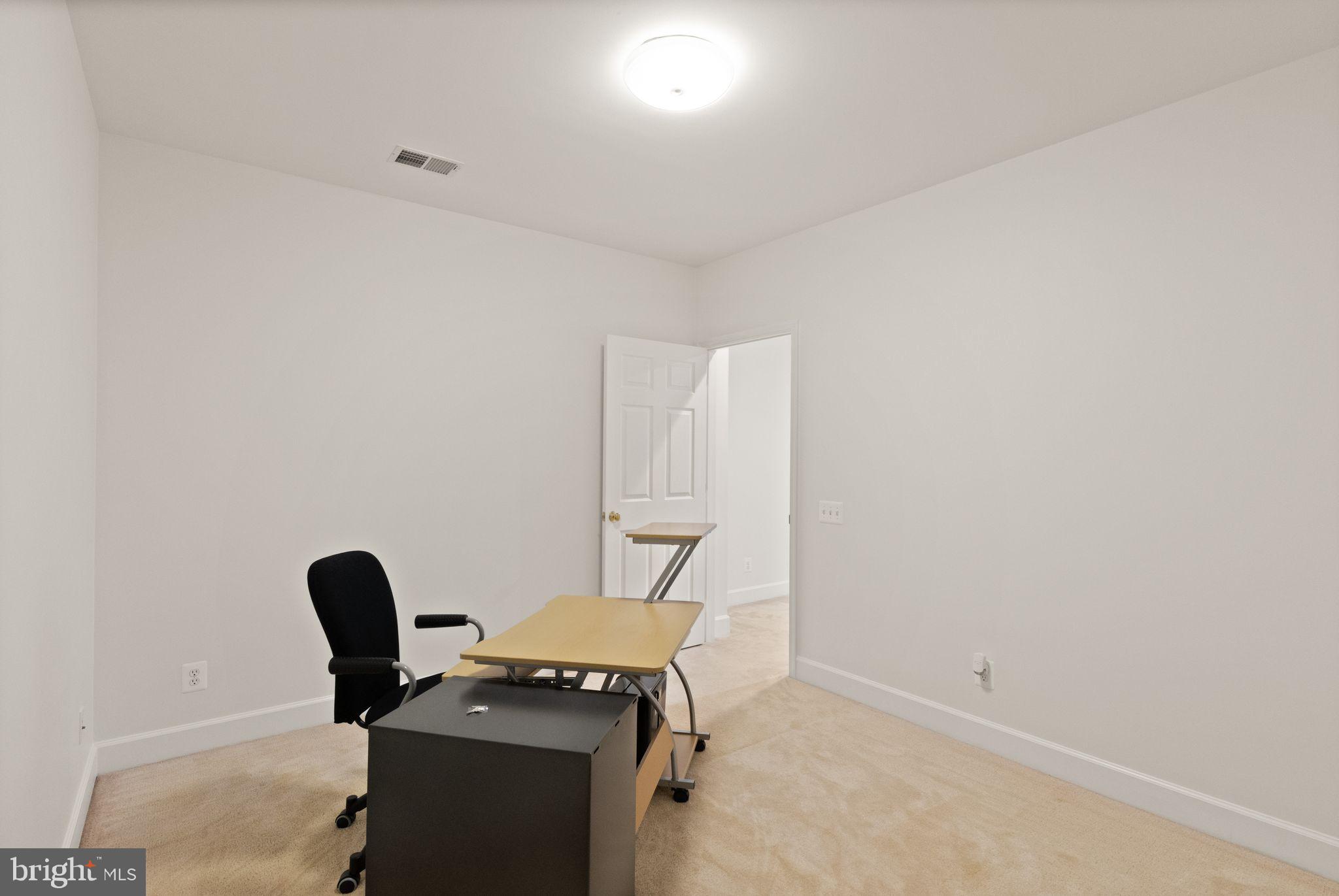 9301 STONEY RUN PLACE