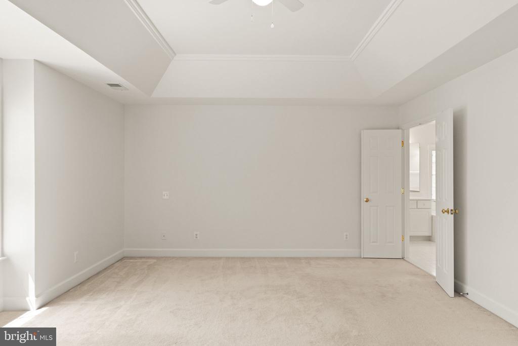 9301 STONEY RUN PLACE