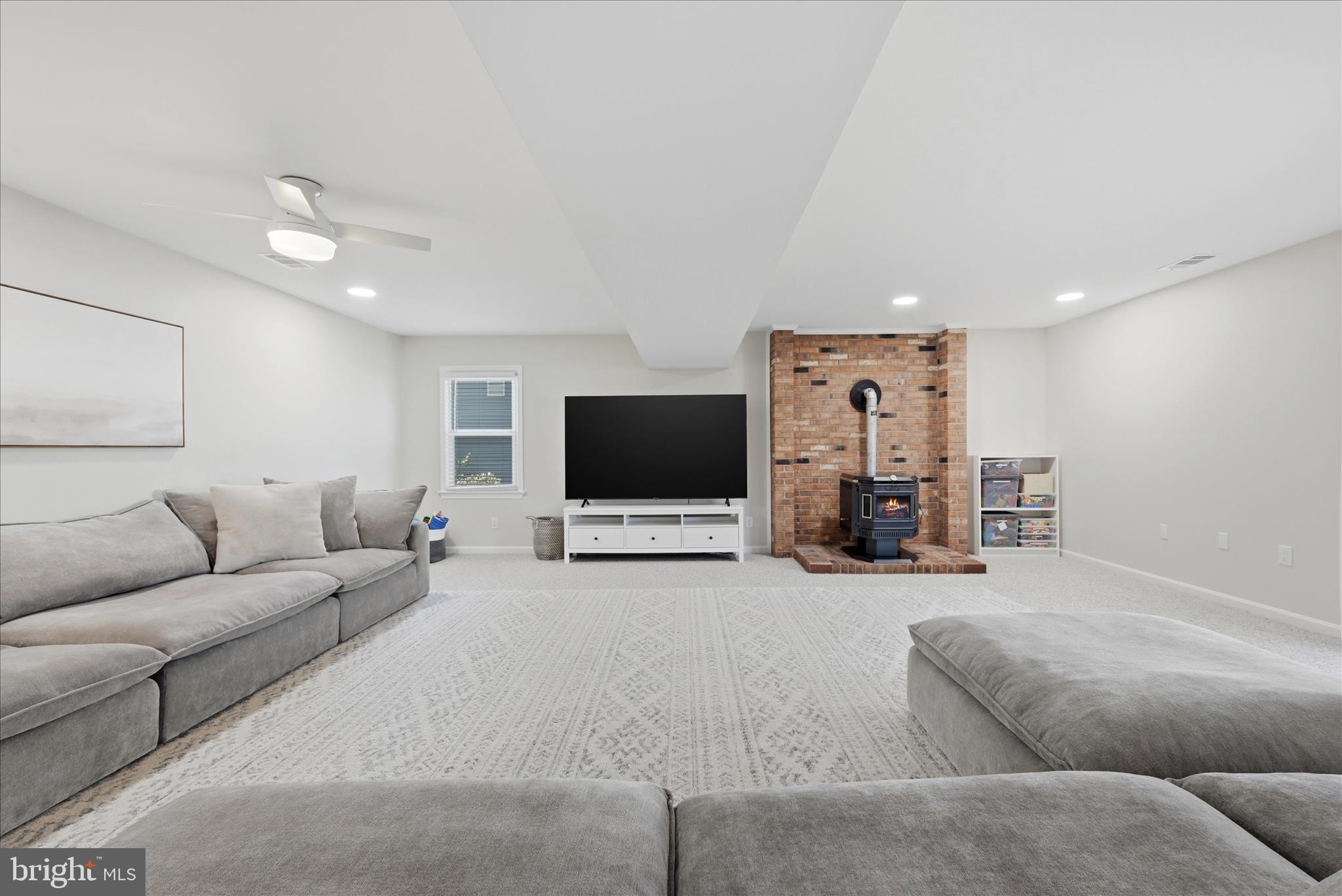 15502 LAUREL RIDGE ROAD