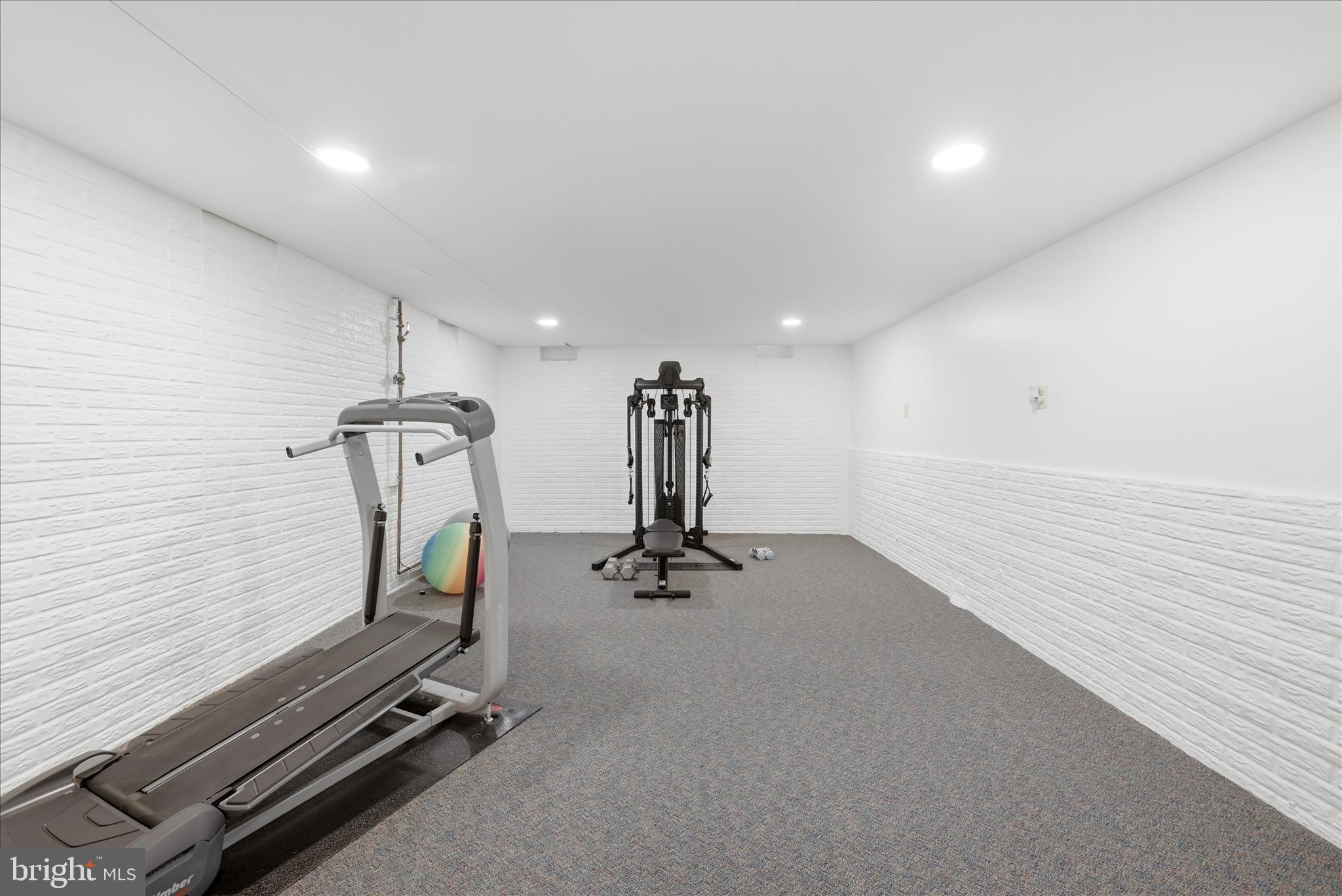 15502 LAUREL RIDGE ROAD