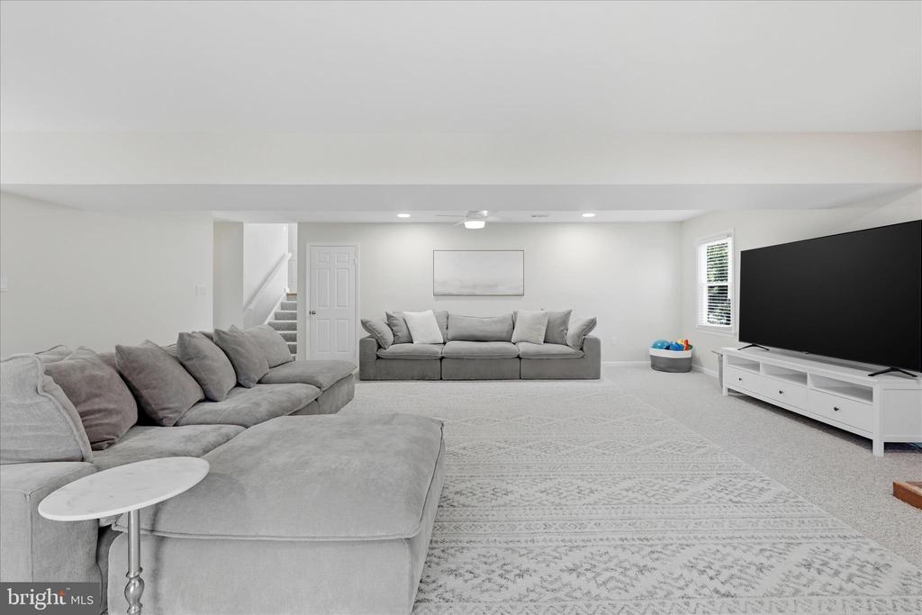 15502 LAUREL RIDGE ROAD