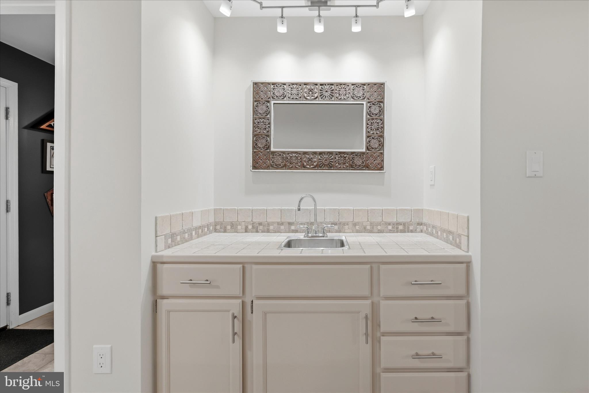 15502 LAUREL RIDGE ROAD