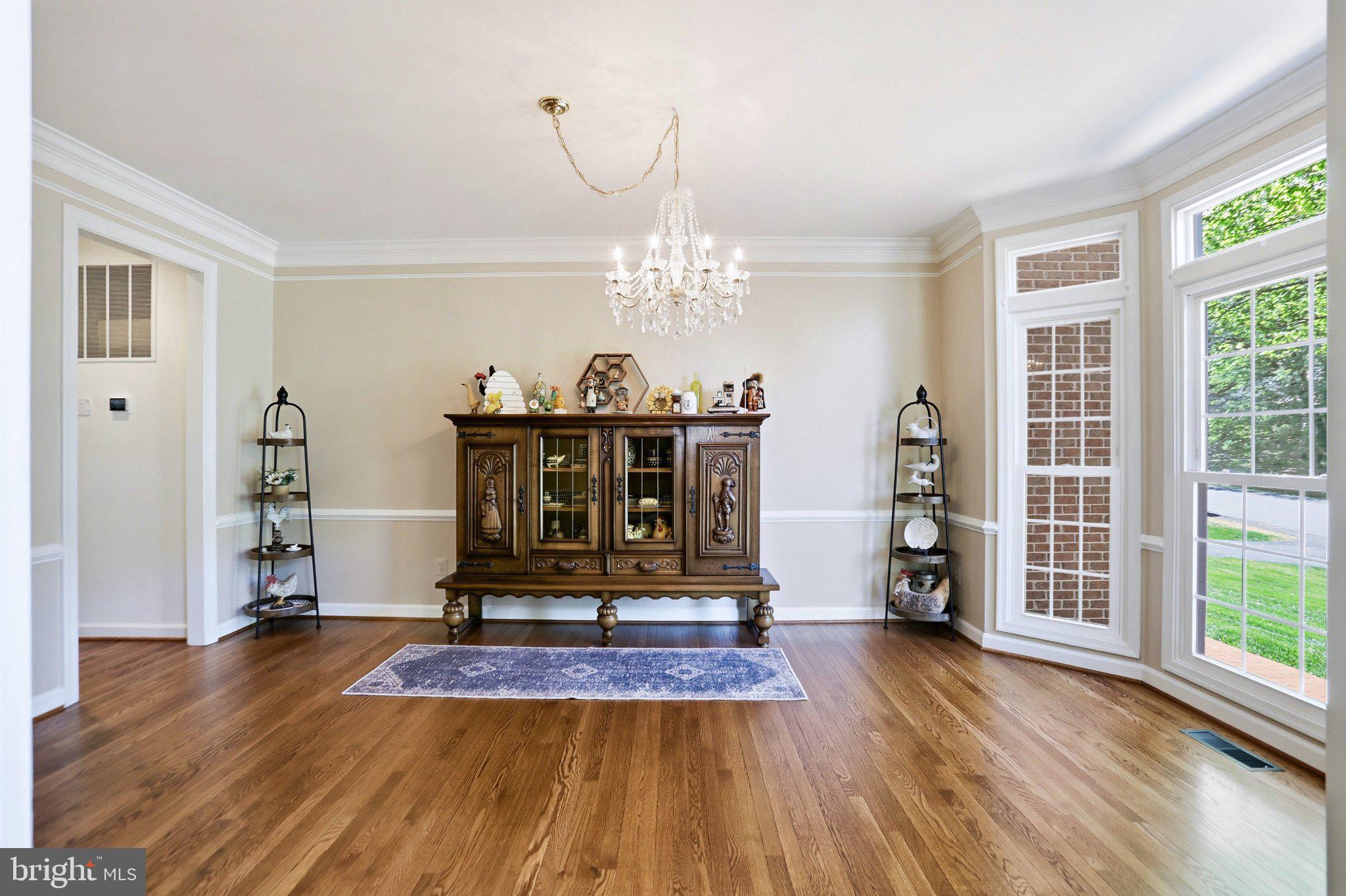 7858 MEADOWGATE DRIVE