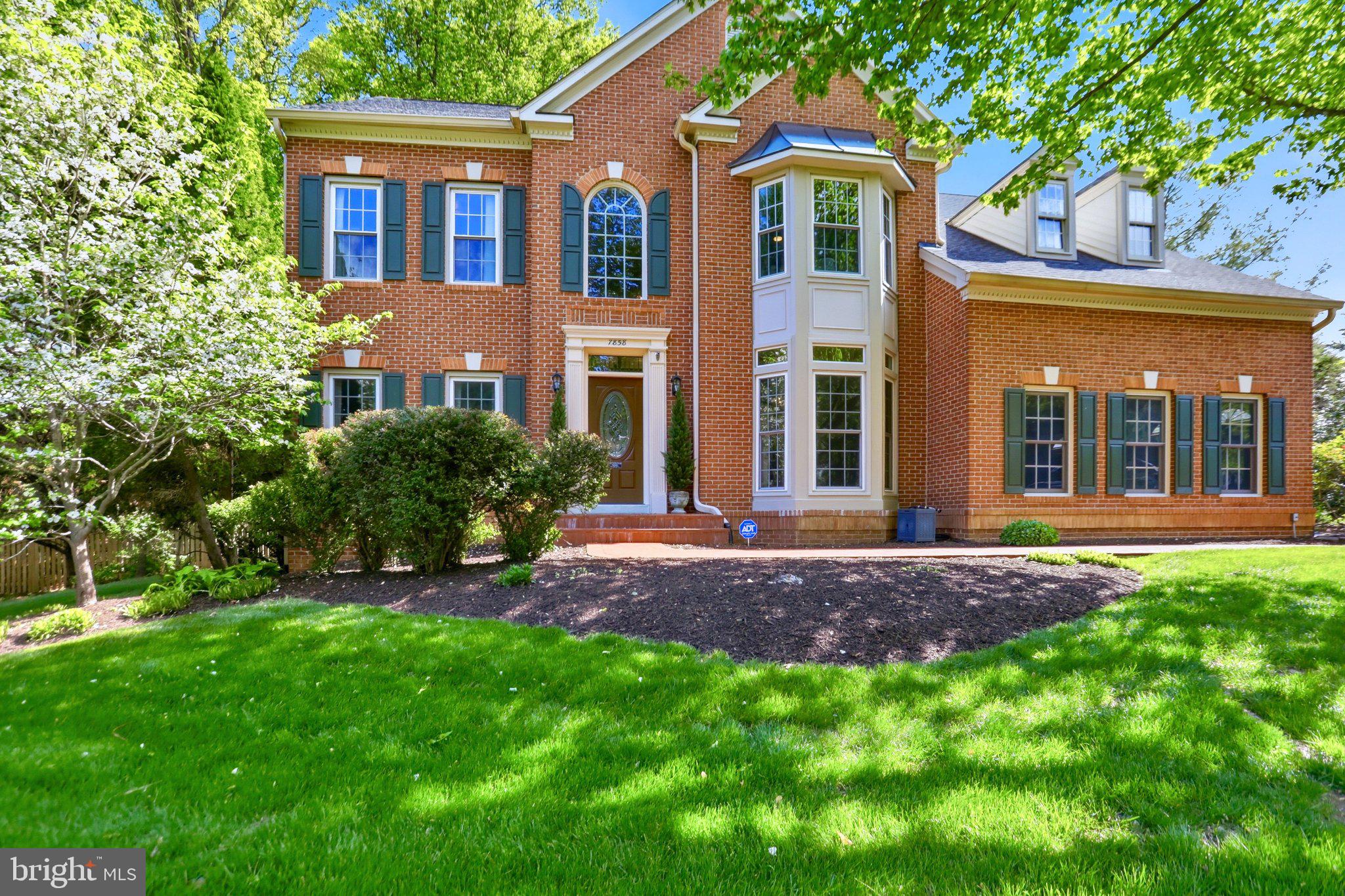 7858 MEADOWGATE DRIVE