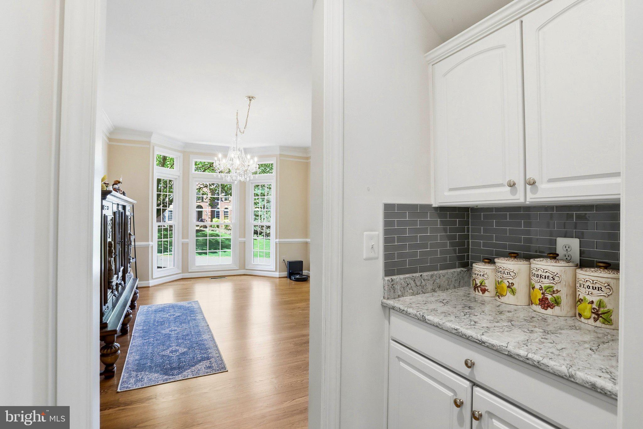 7858 MEADOWGATE DRIVE