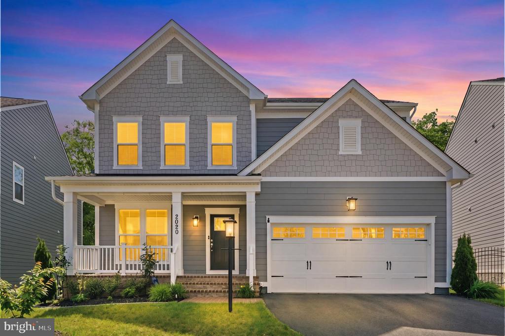 2020 SILVER SYCAMORE LANE