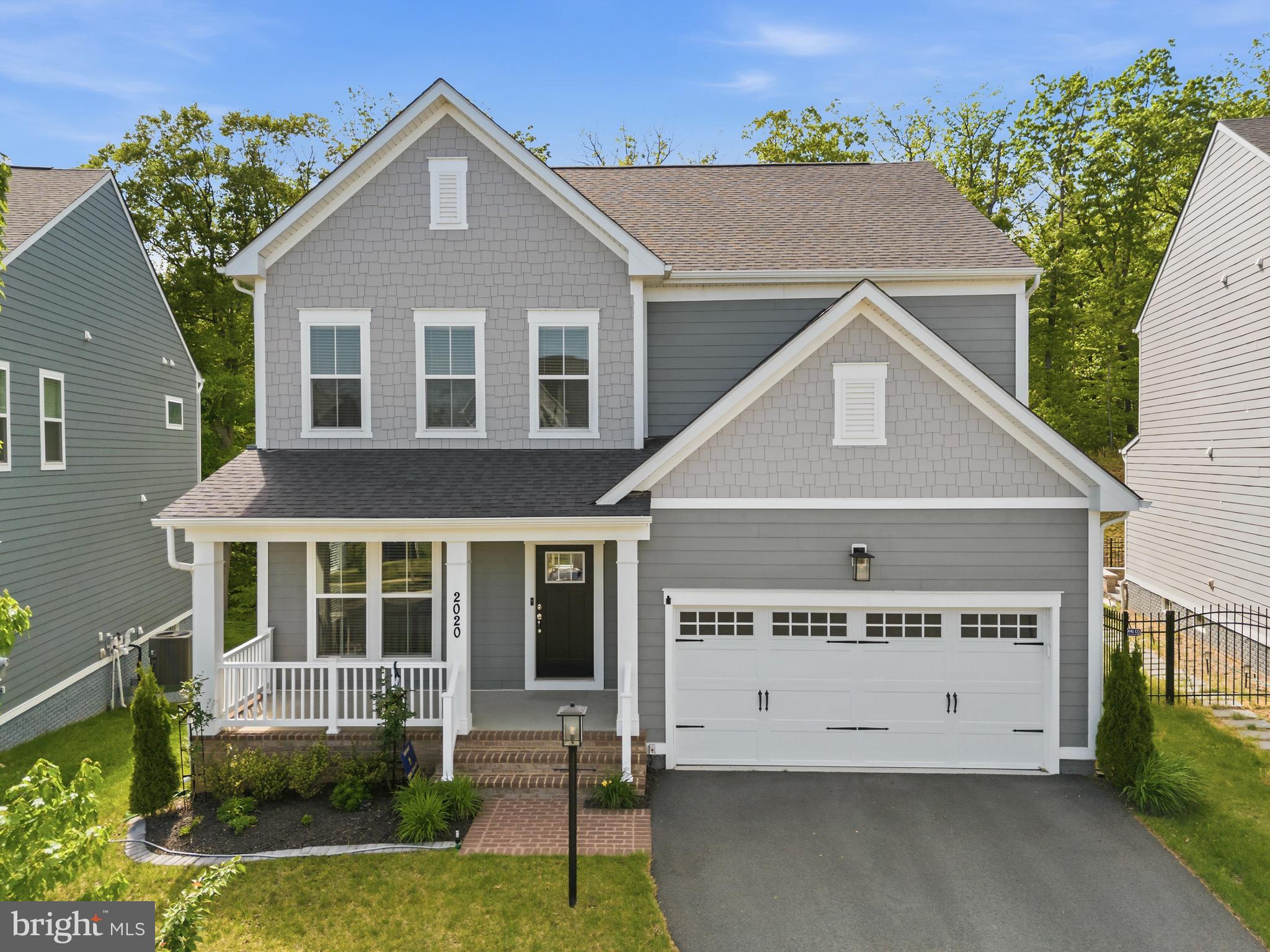 2020 SILVER SYCAMORE LANE
