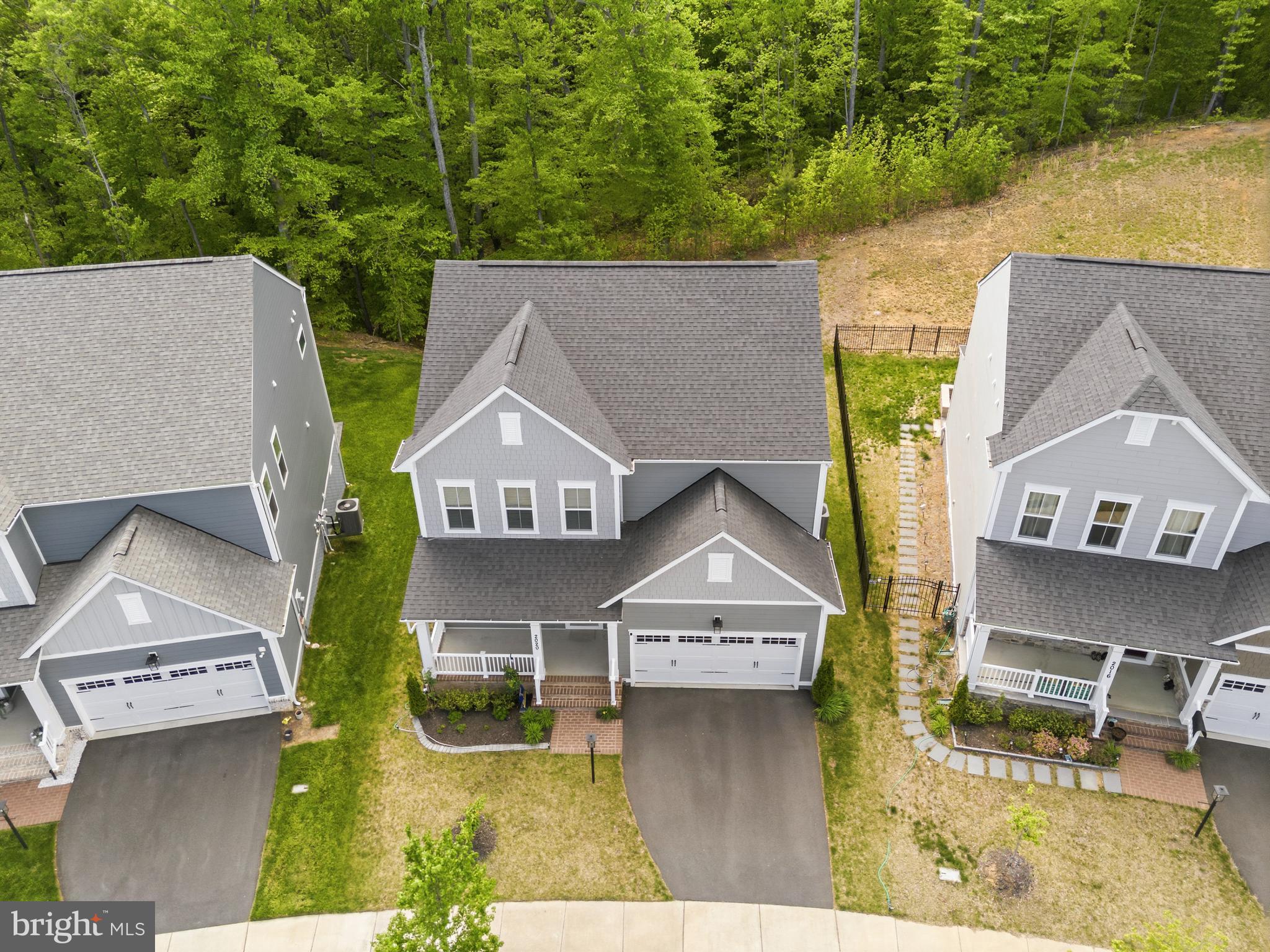 2020 SILVER SYCAMORE LANE