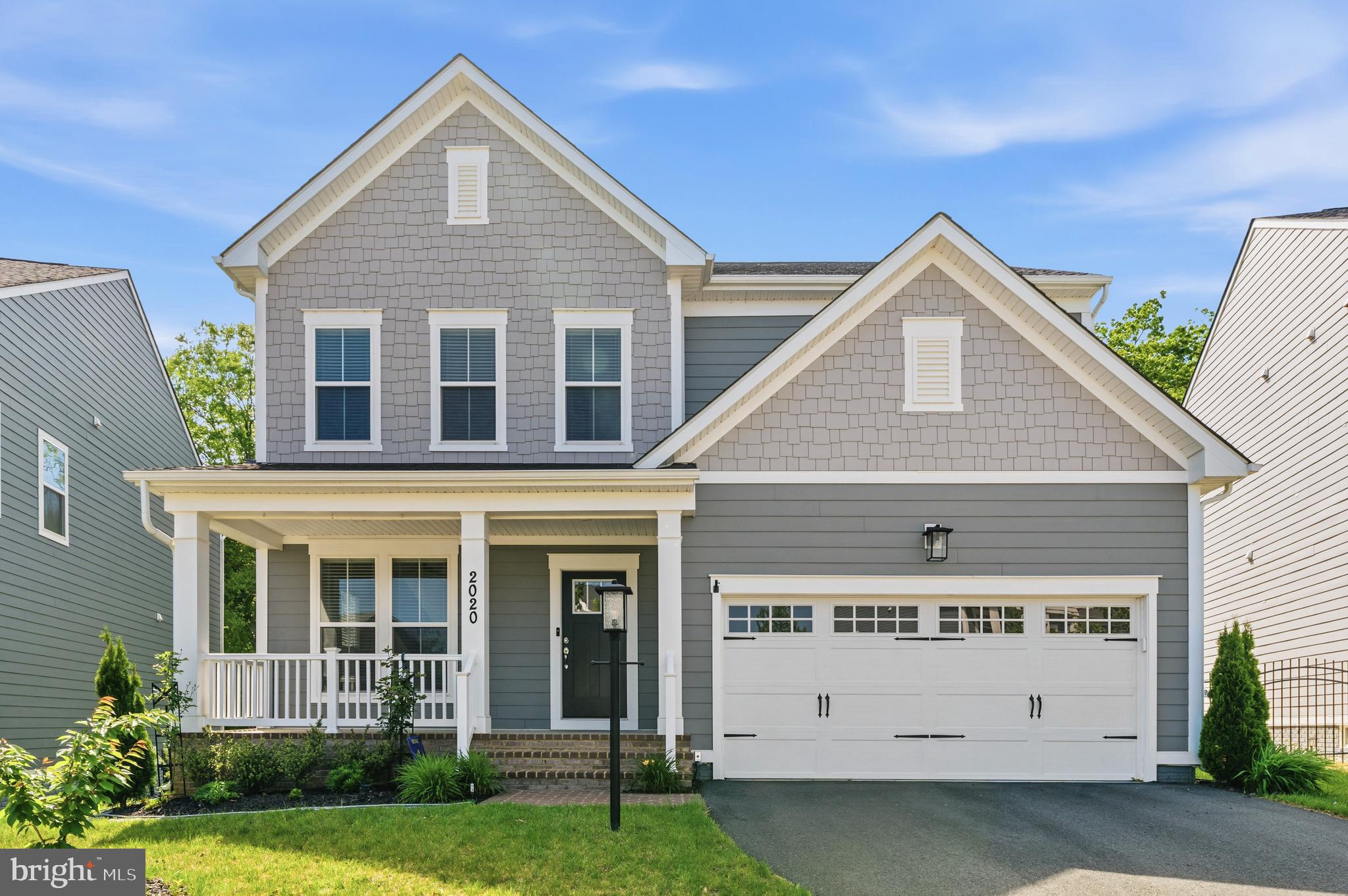 2020 SILVER SYCAMORE LANE