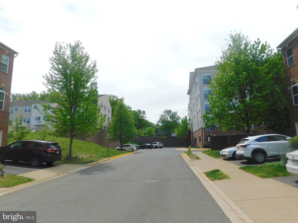 12705 BEDFORD GLEN WAY