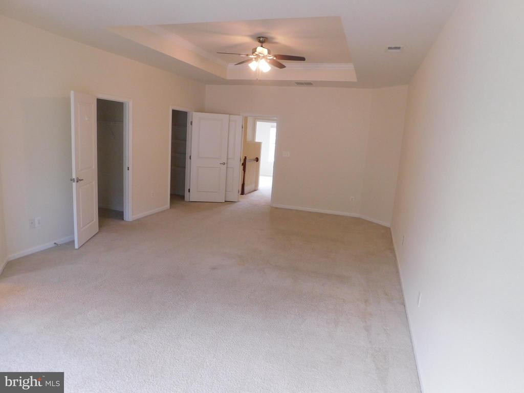12705 BEDFORD GLEN WAY