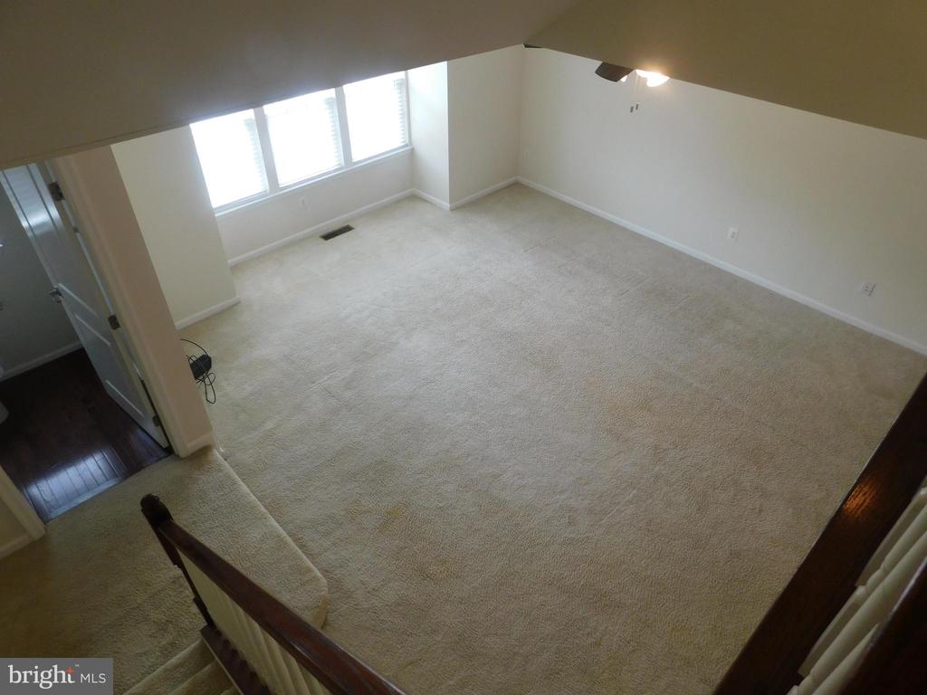 12705 BEDFORD GLEN WAY
